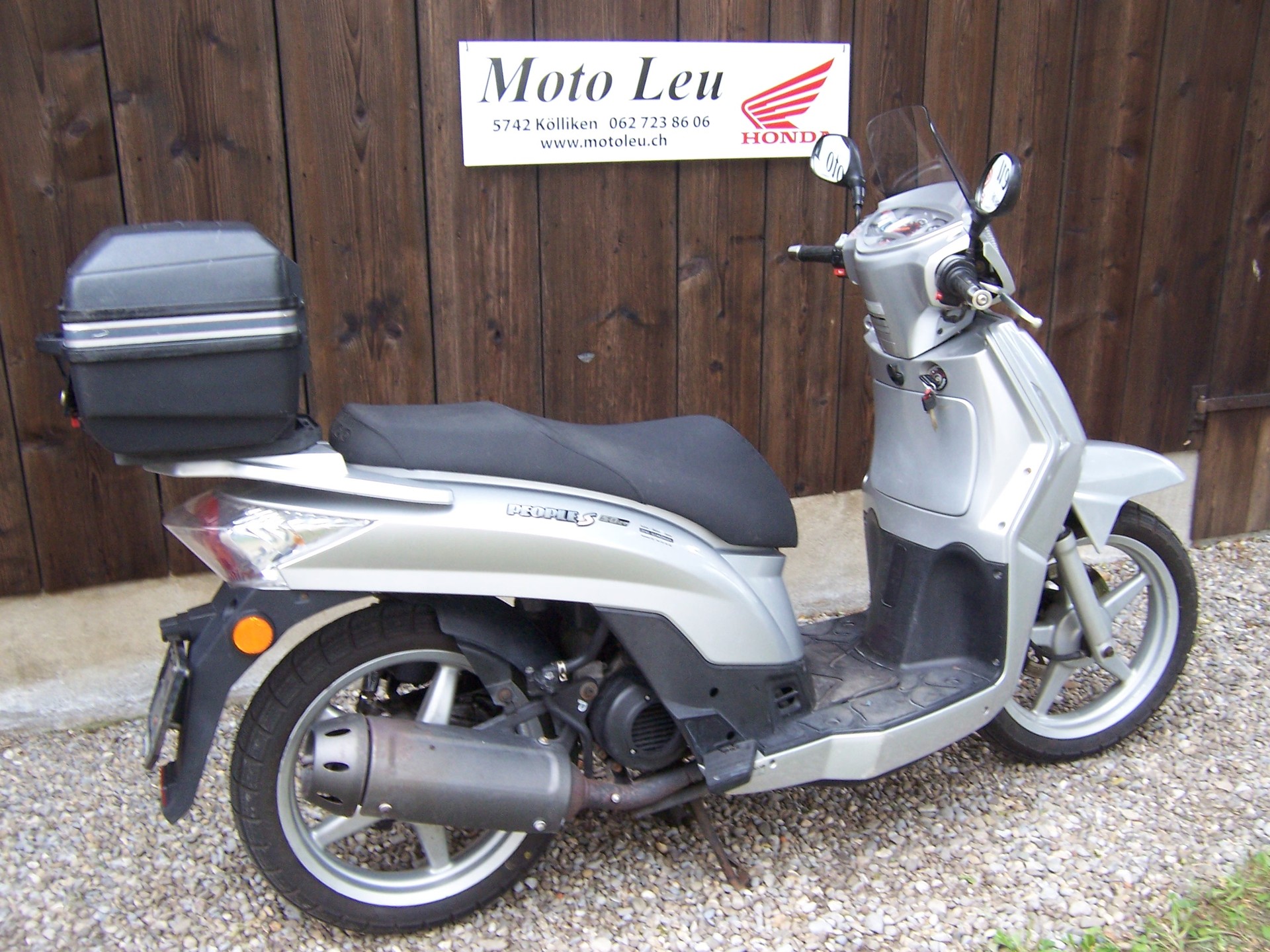 KYMCO People S 50-showroom-element-2