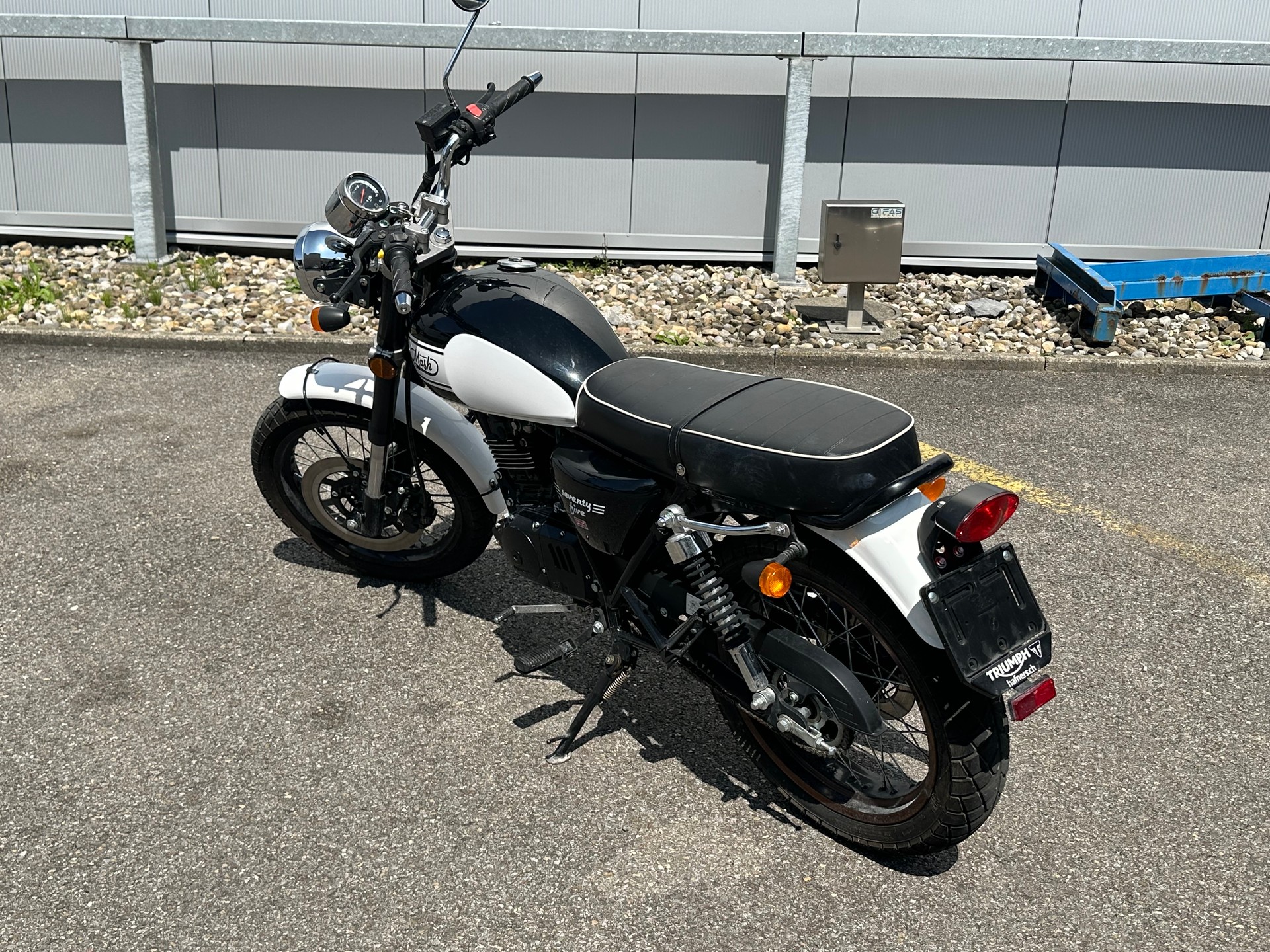 MASH 125 Seventy Five Classic-image-6