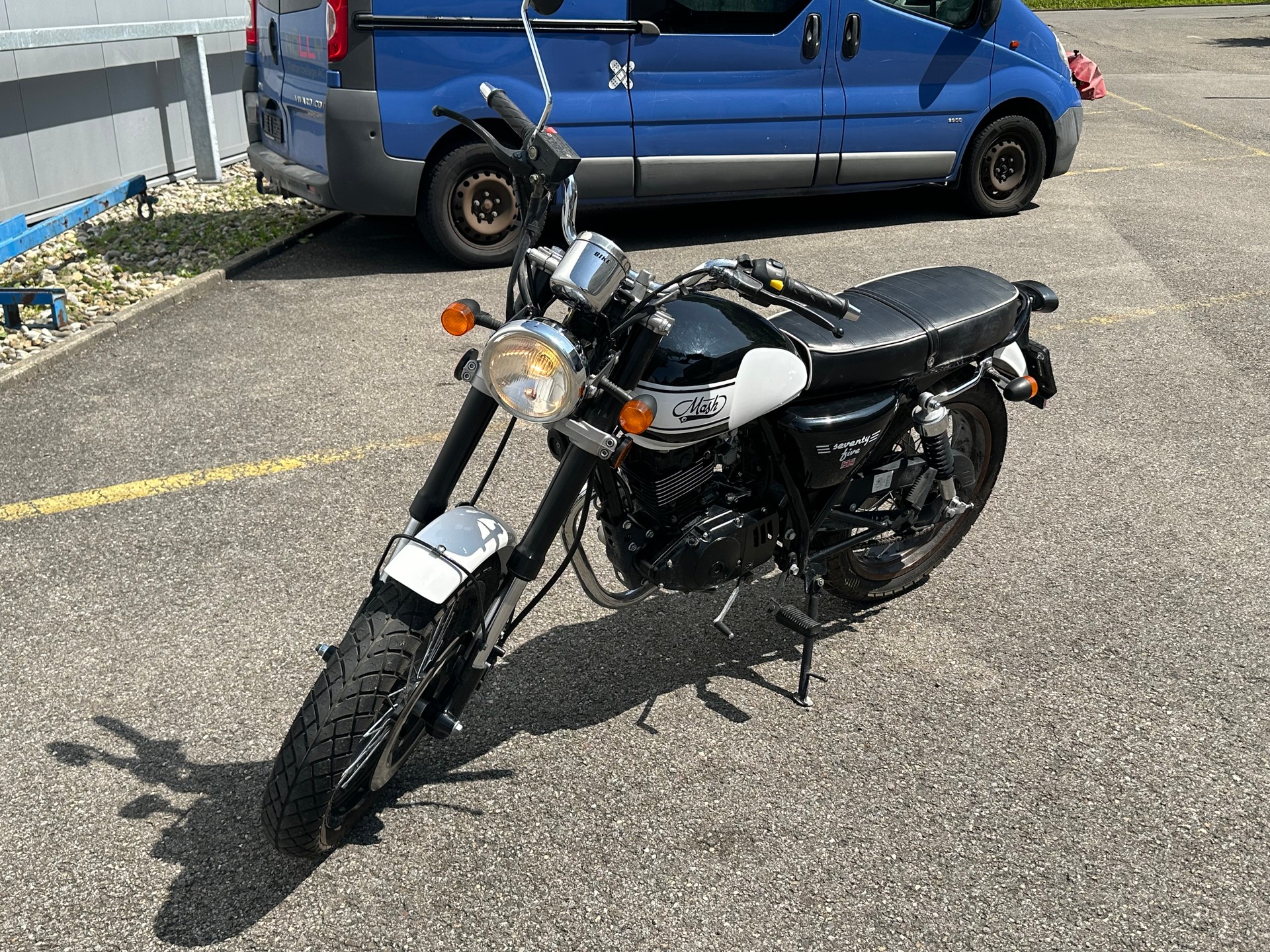 MASH 125 Seventy Five Classic-image-0
