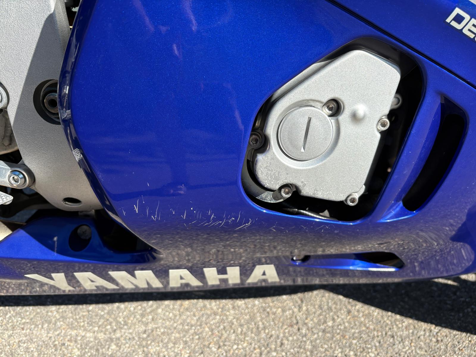 YAMAHA YZF-R6-image-7