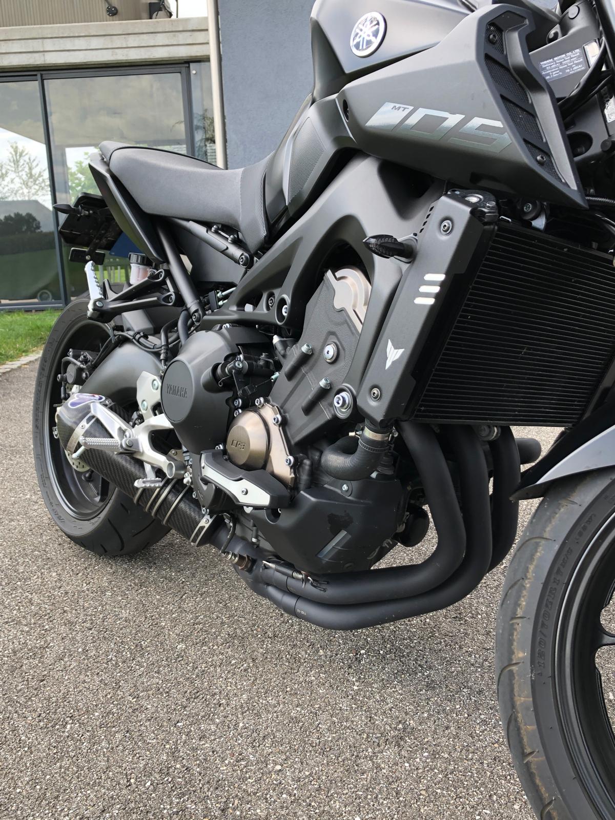 YAMAHA Tracer 900 ABS-showroom-element-2