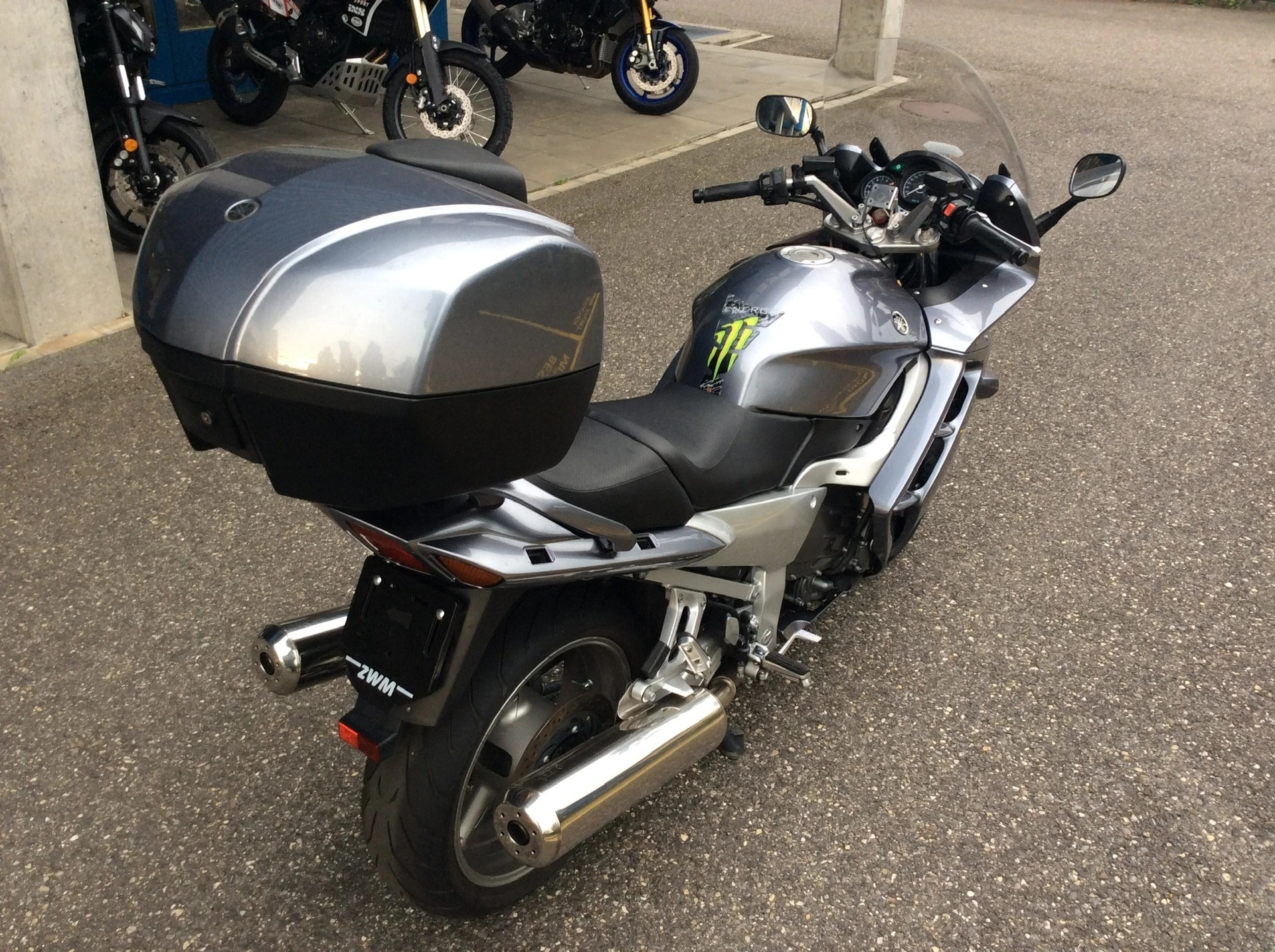 YAMAHA FJR 1300 ABS-image-2