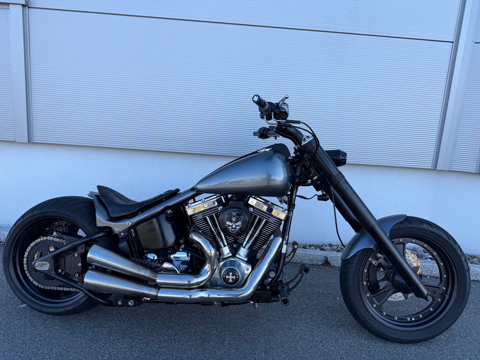 HARLEY-DAVIDSON FatBoy Custom