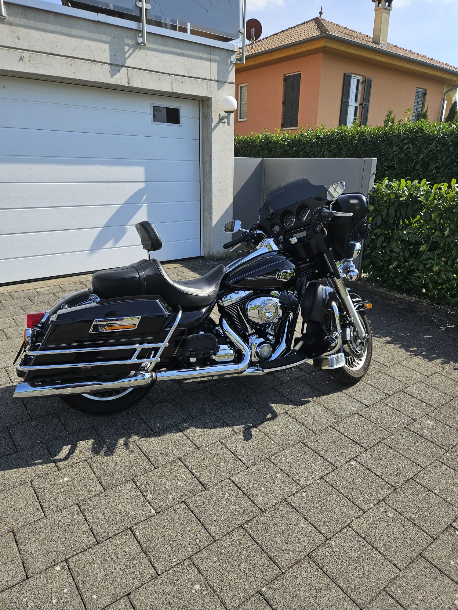 HARLEY-DAVIDSON FLHTCU Electra Glide Ultra Classic ABS-image-2