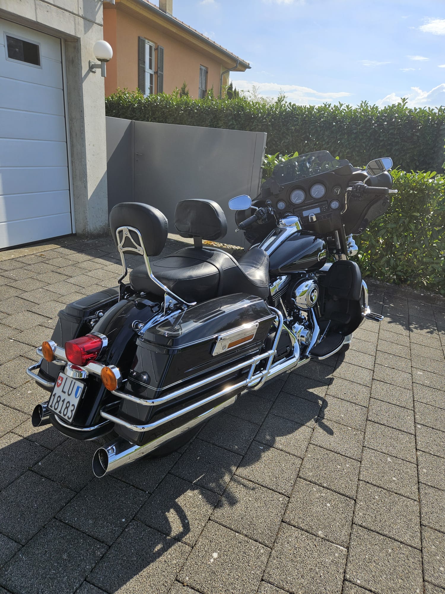 HARLEY-DAVIDSON FLHTCU Electra Glide Ultra Classic ABS-image-8