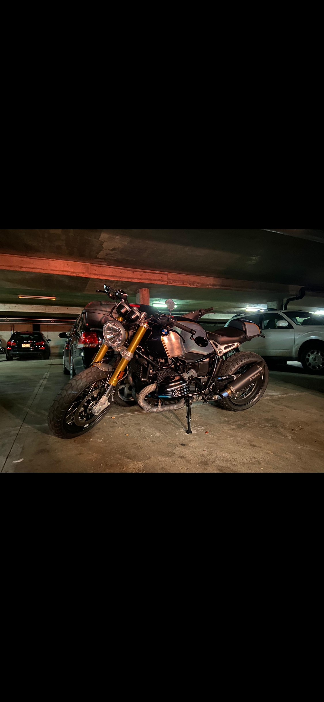 BMW R nineT ABS-image-1