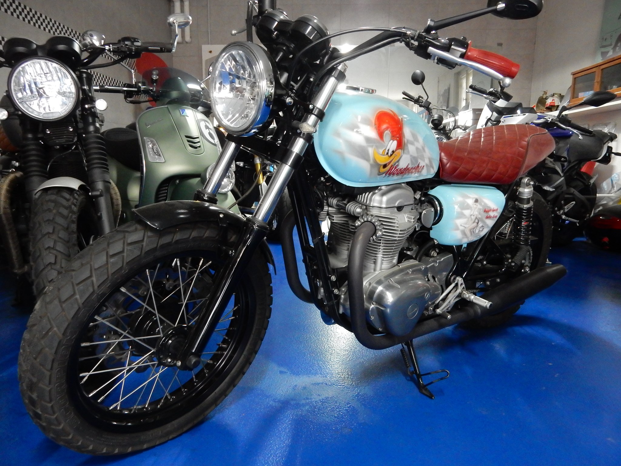 KAWASAKI W 800