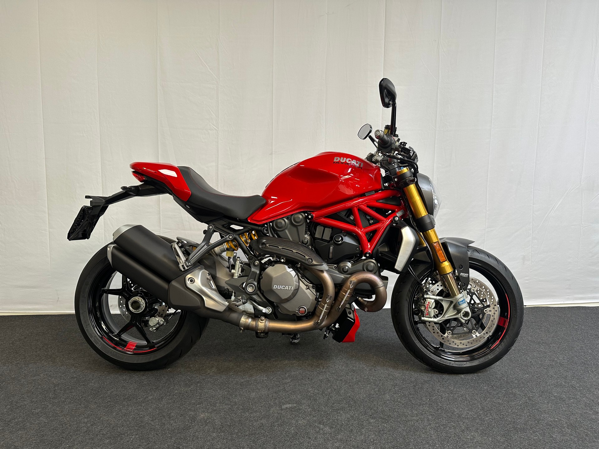DUCATI Monster 1200 S