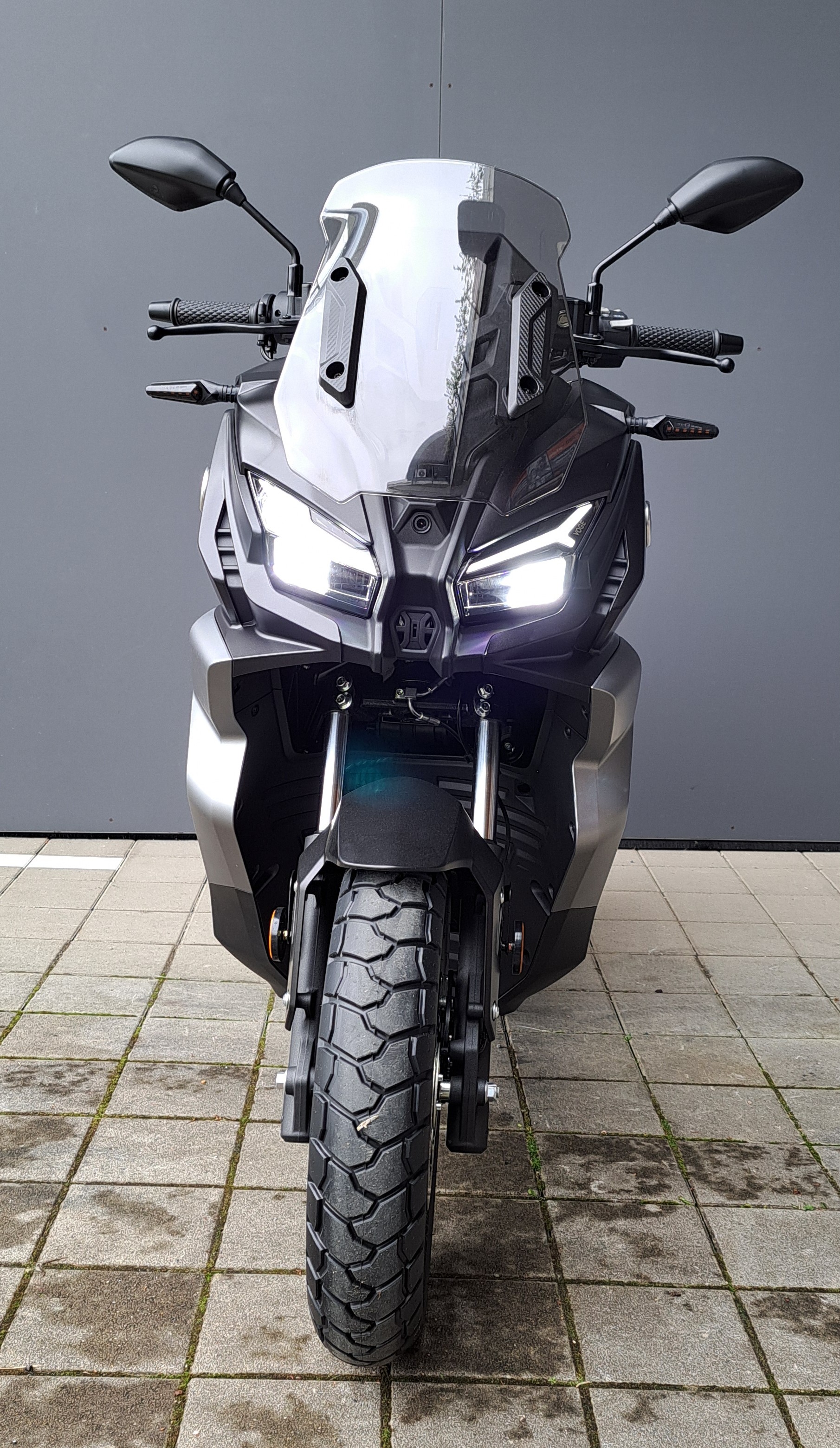 VOGE SR1 ADV 125-showroom-element-3