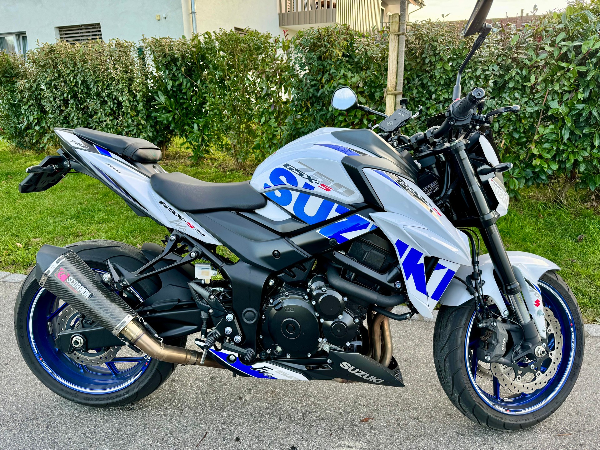 SUZUKI GSX-S 750 ABS