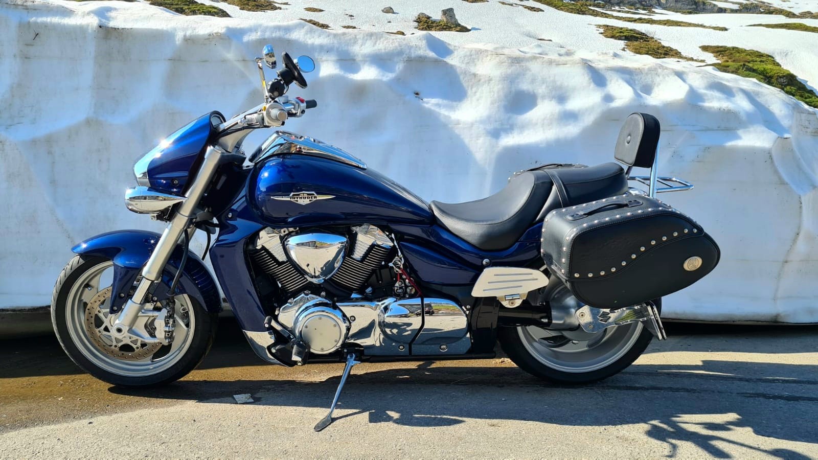 SUZUKI Intruder M 1800 R-showroom-element-3