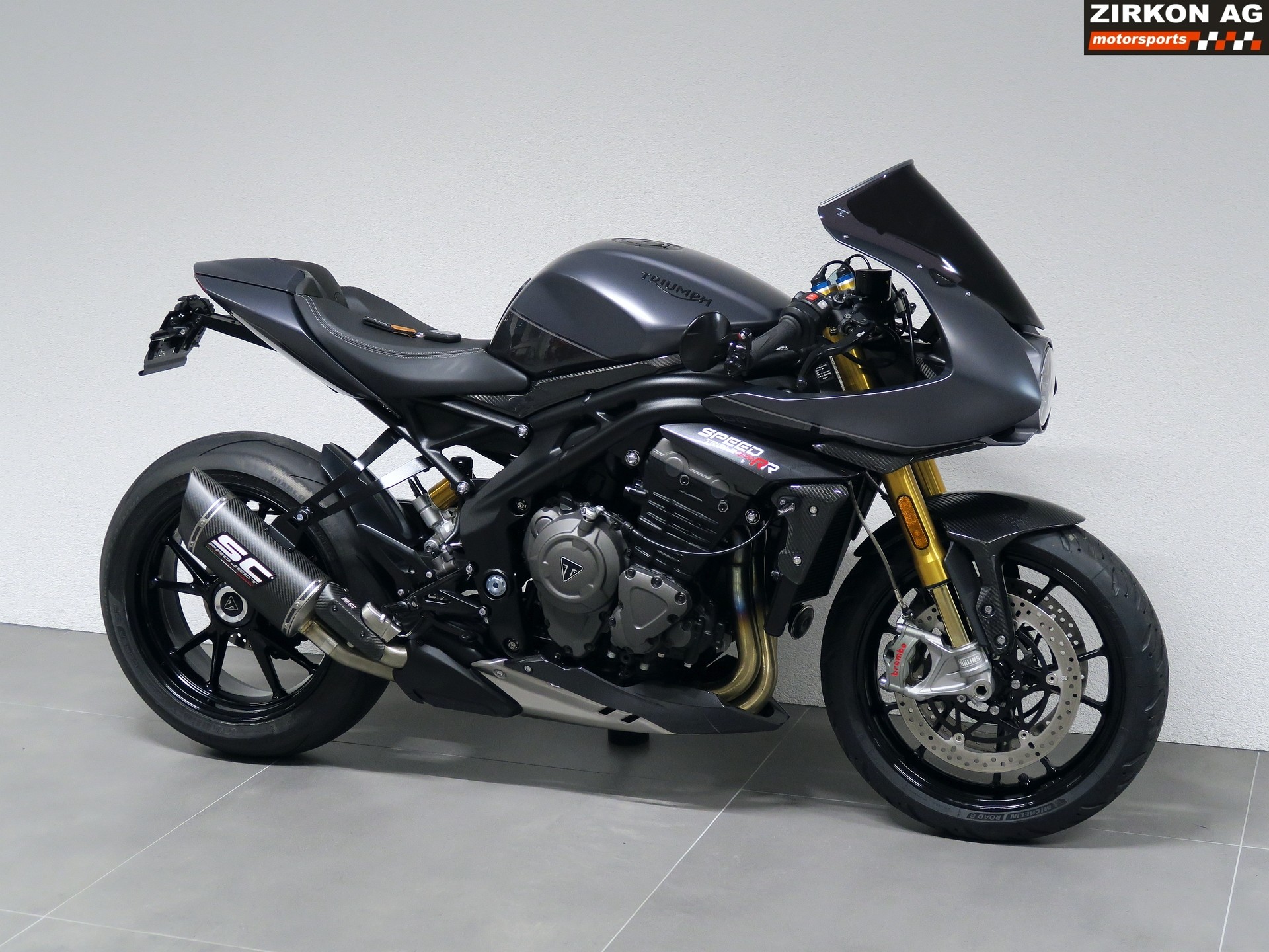TRIUMPH Speed Triple RR-showroom-element-1