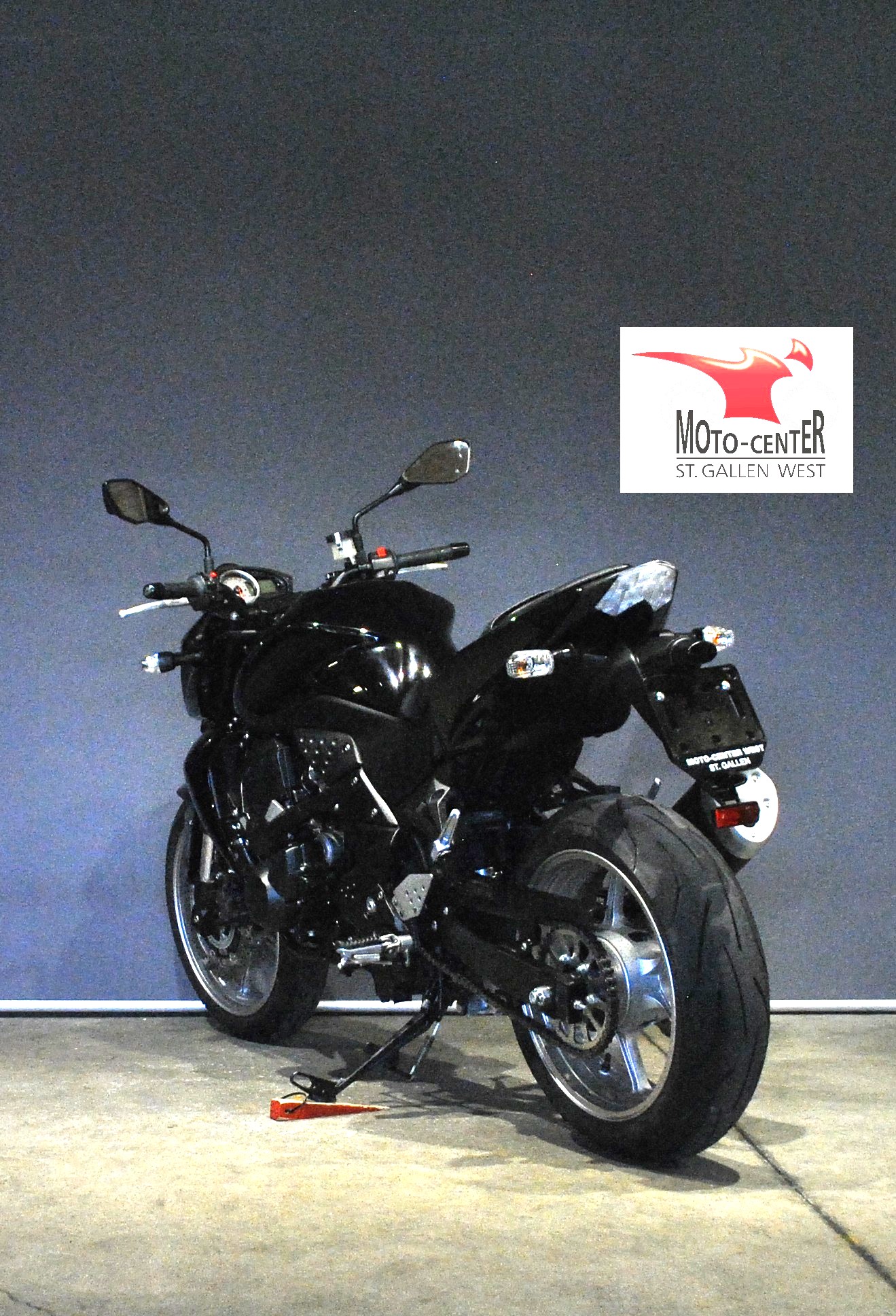 KAWASAKI Z 750 ABS-showroom-element-3