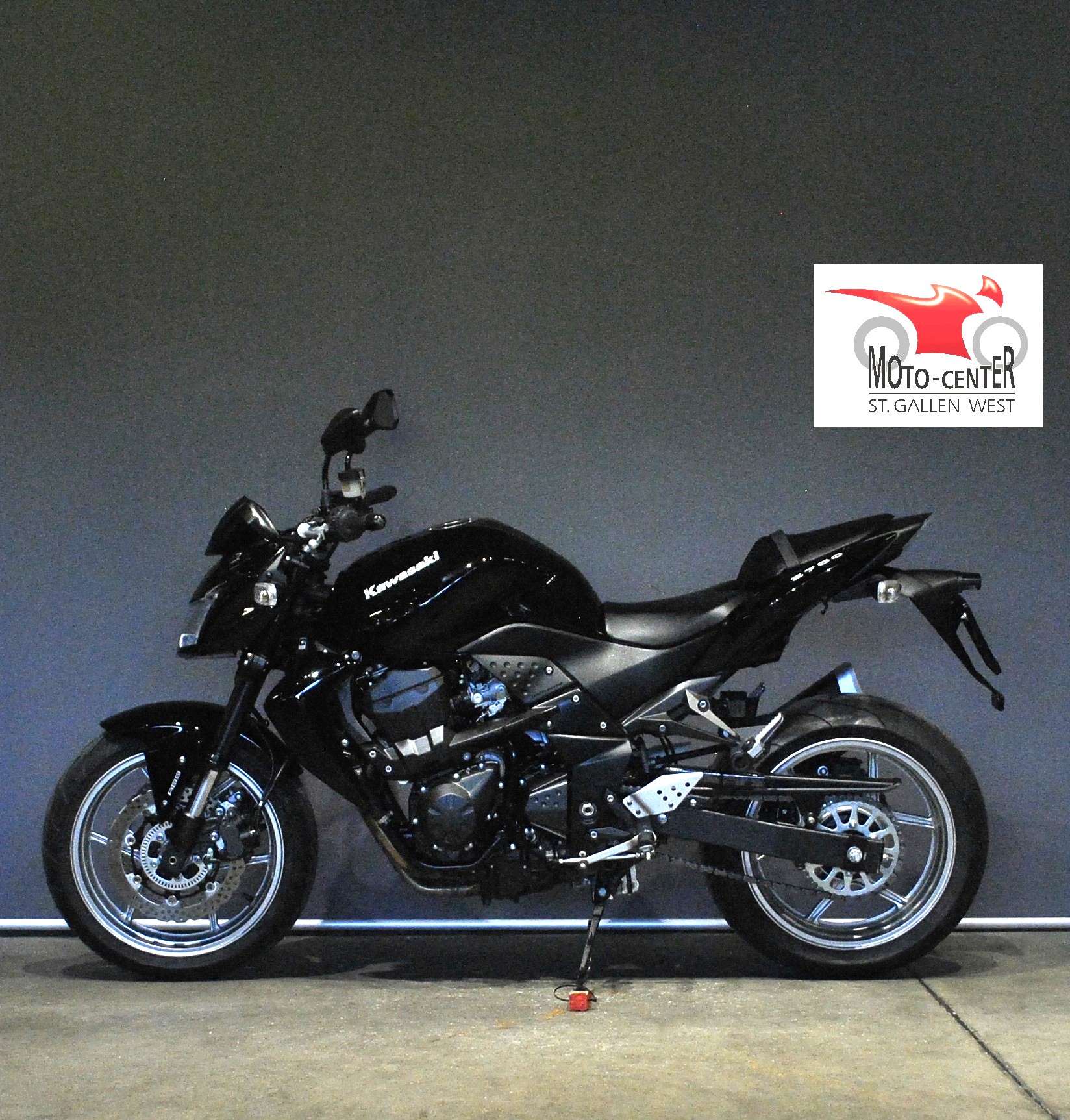 KAWASAKI Z 750 ABS-showroom-element-2