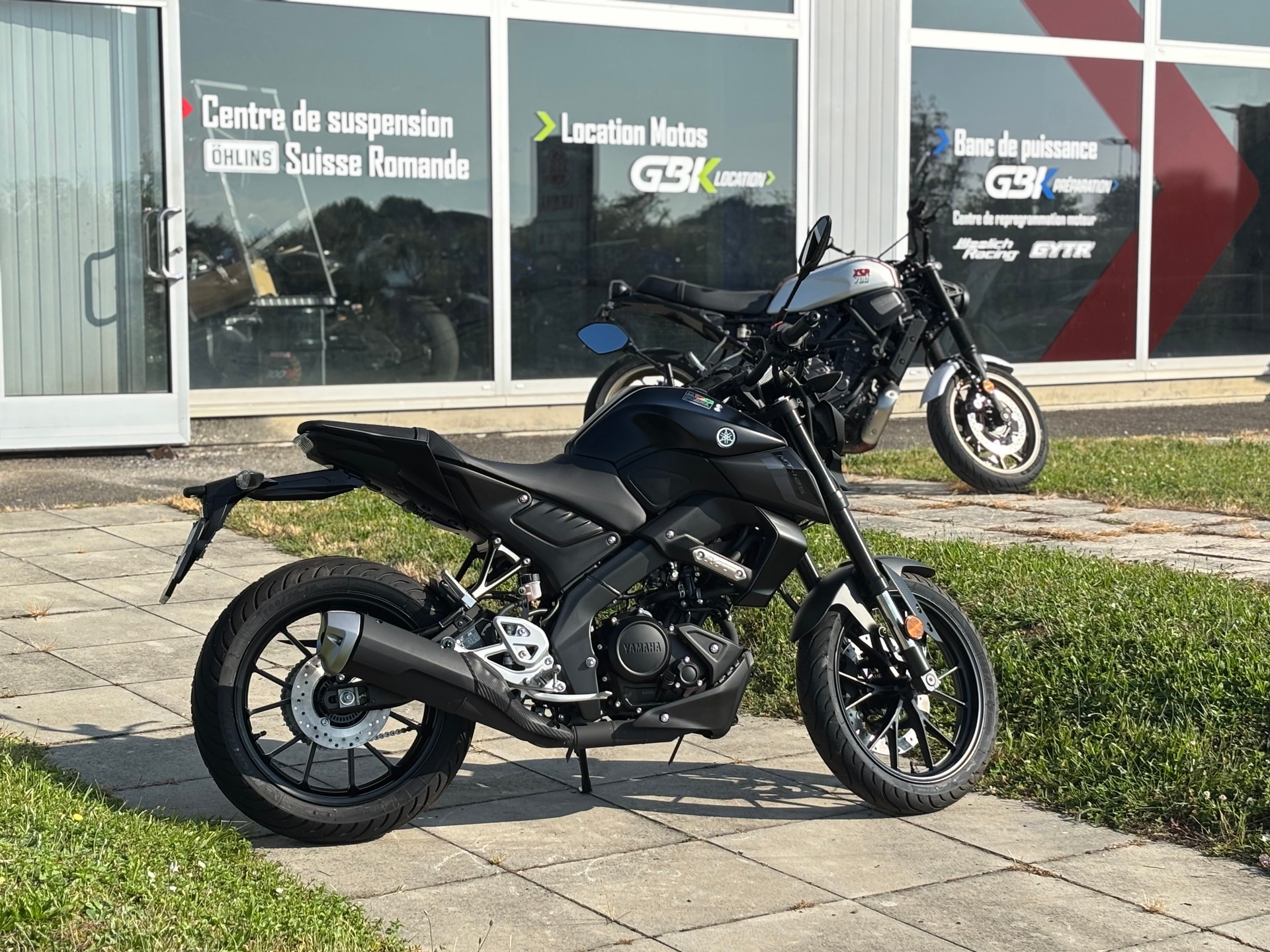YAMAHA MT-125-image-1