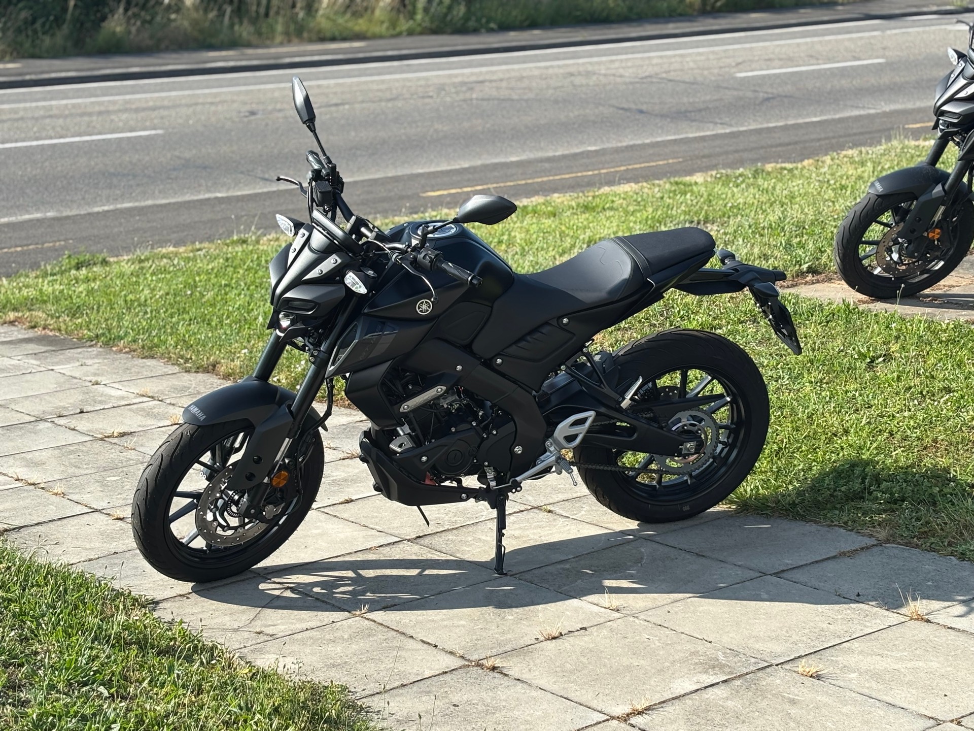 YAMAHA MT-125-image-6