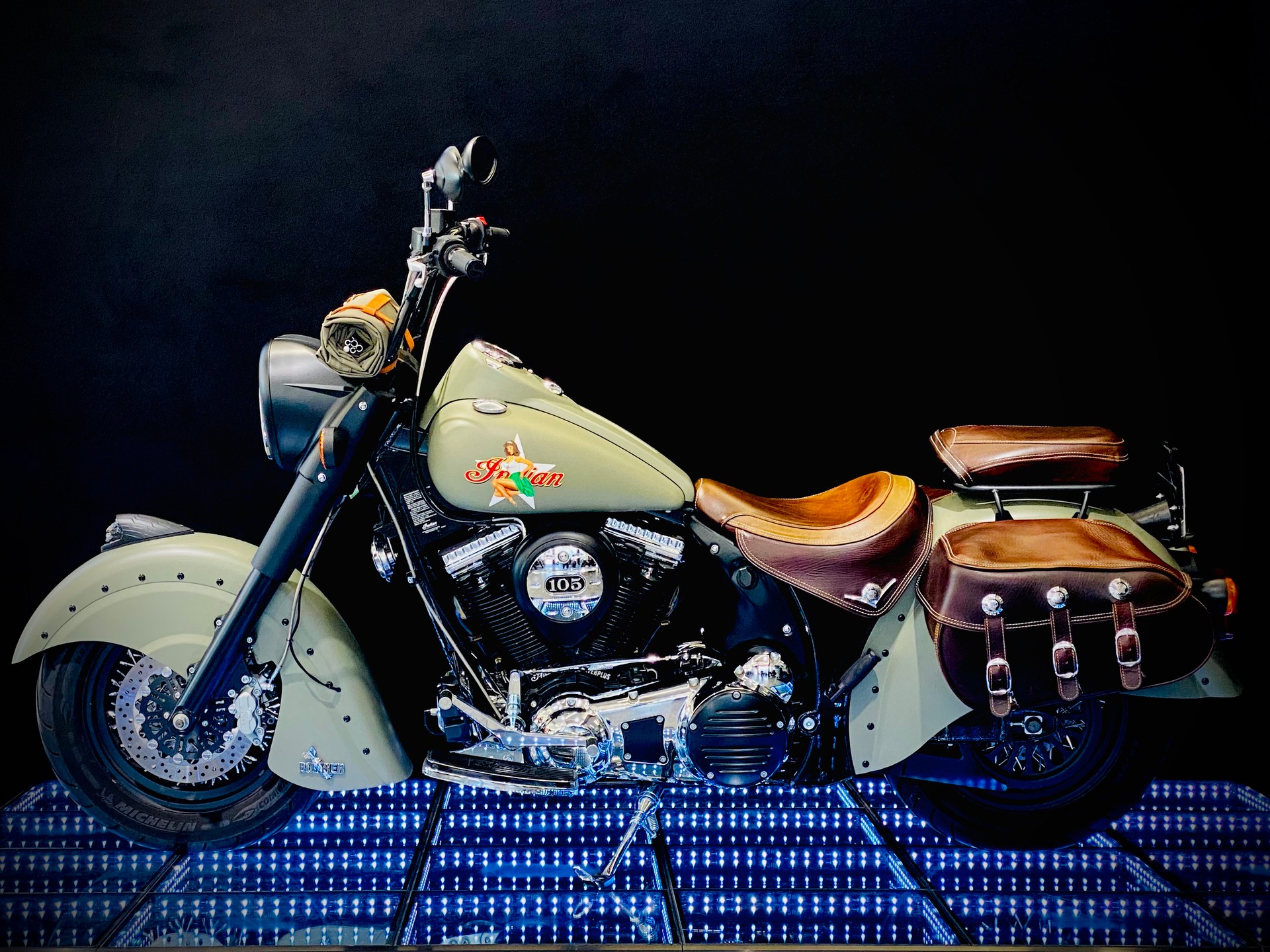 INDIAN Chief Bomber-image-3