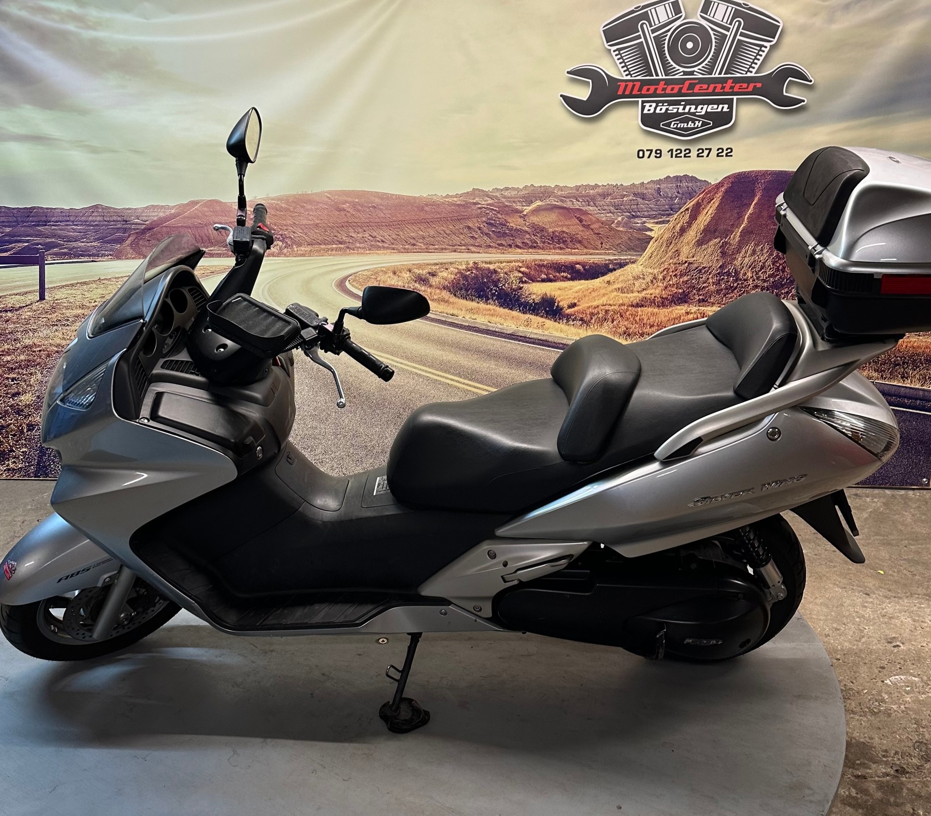HONDA FJSB 600 Silver Wing ABS-showroom-element-2