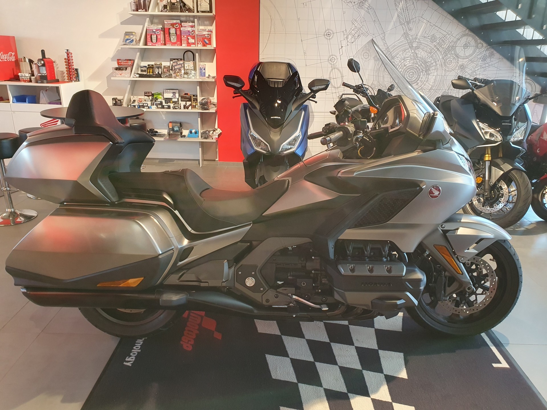 HONDA GL 1800 B Goldwing-showroom-element-2