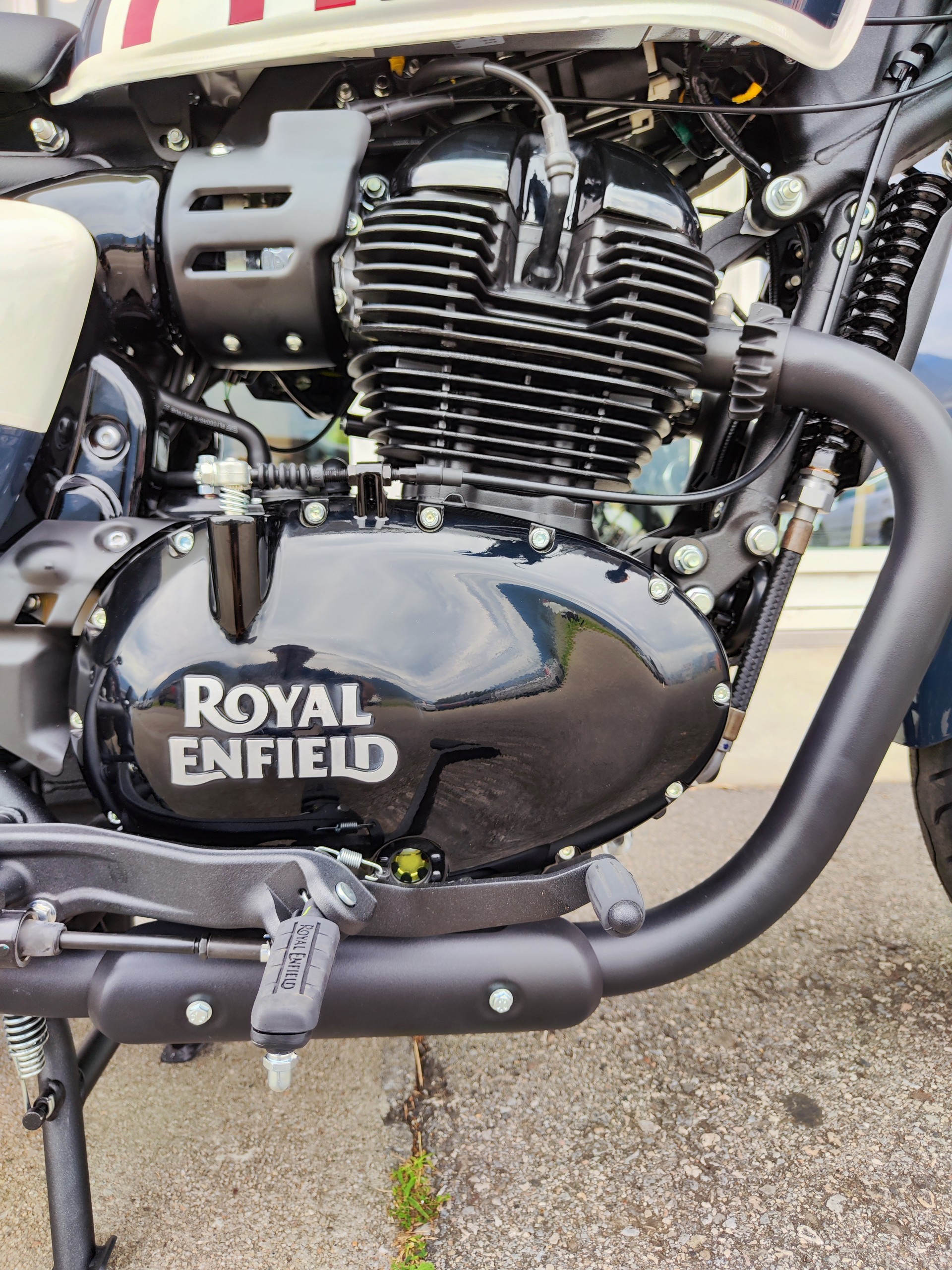 ROYAL ENFIELD SHOTGUN-image-7