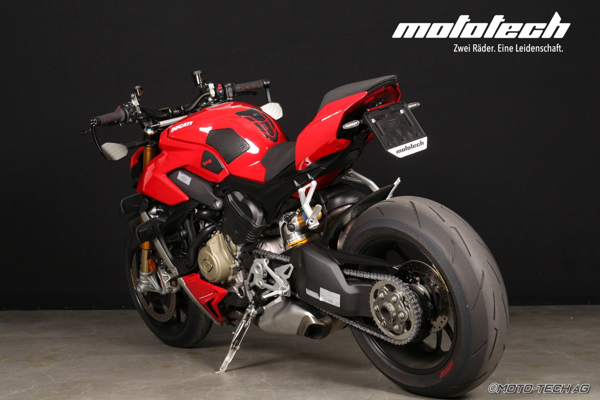 DUCATI Streetfighter V4 S-showroom-element-3