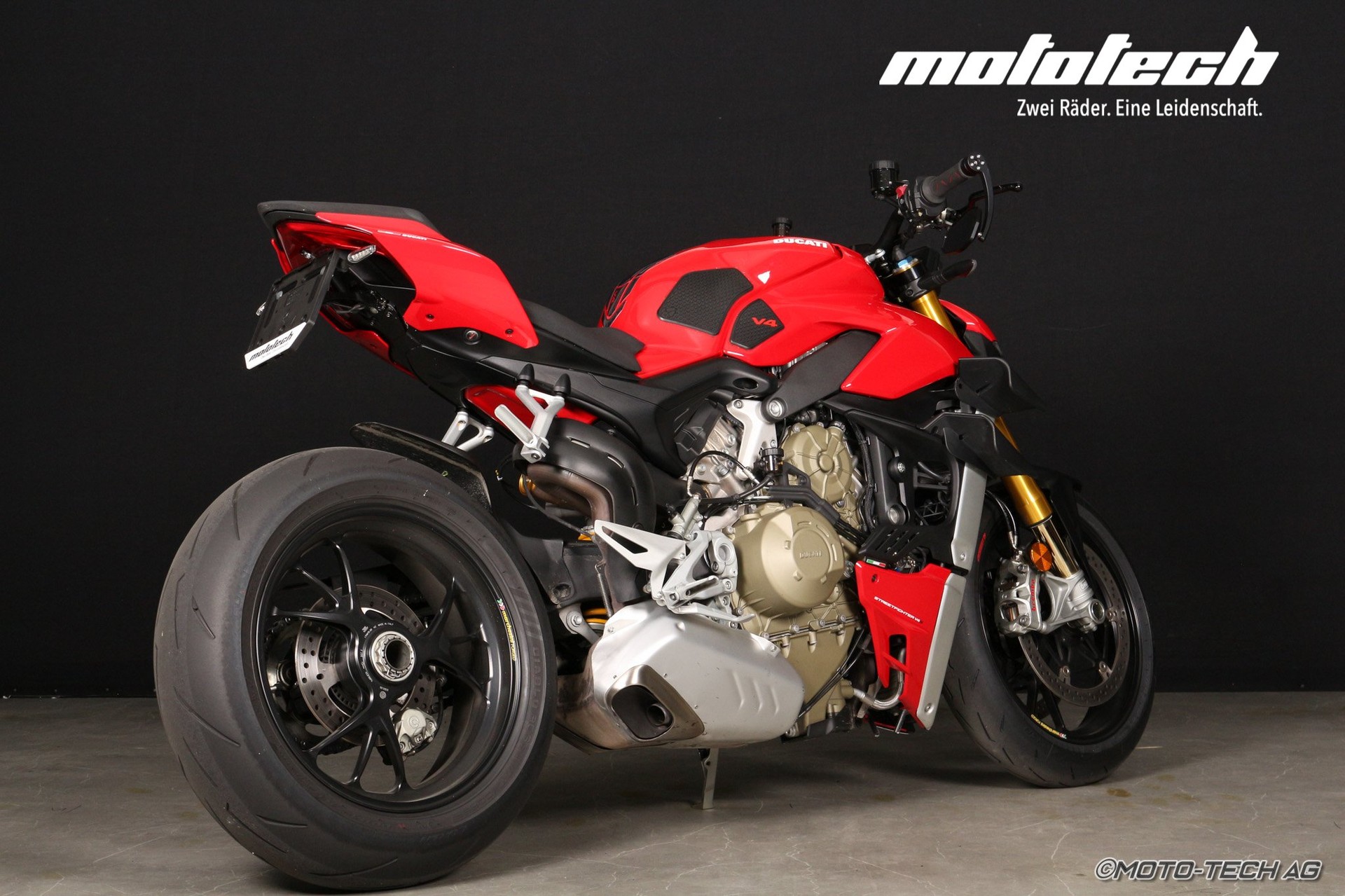 DUCATI Streetfighter V4 S-showroom-element-2