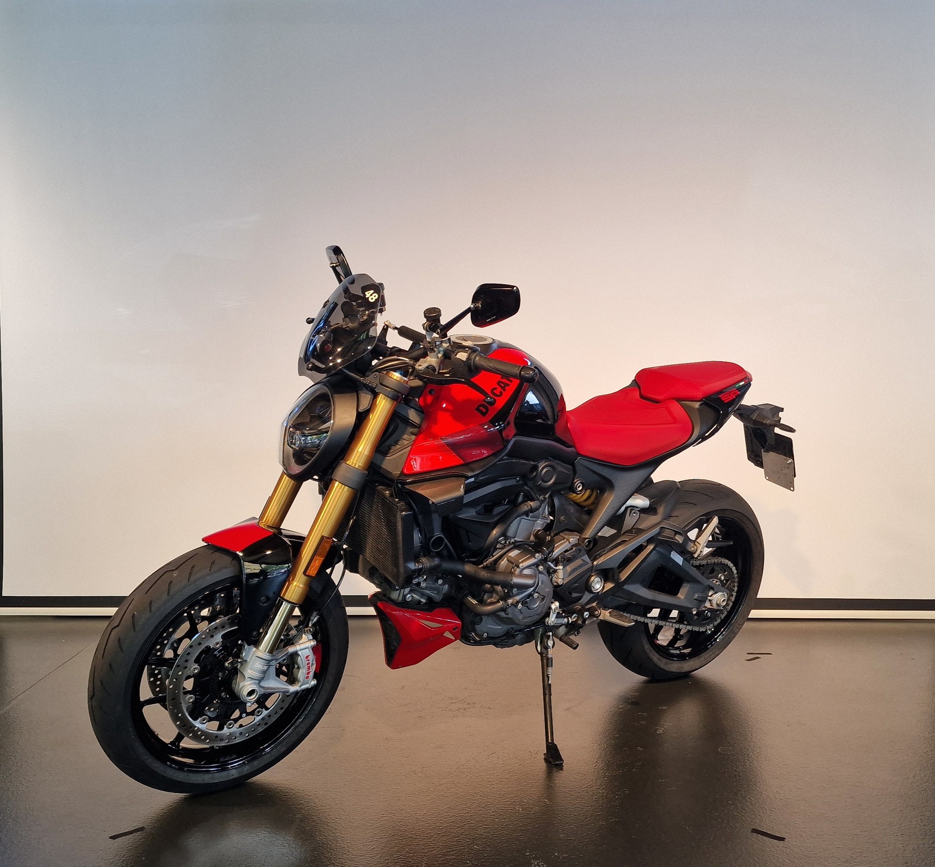 DUCATI Monster SP 937-showroom-element-3