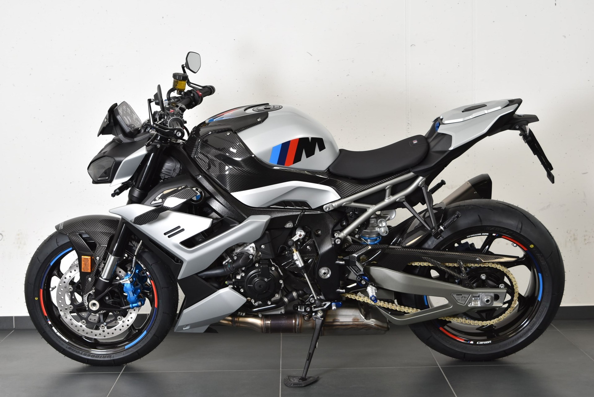 BMW M 1000 R