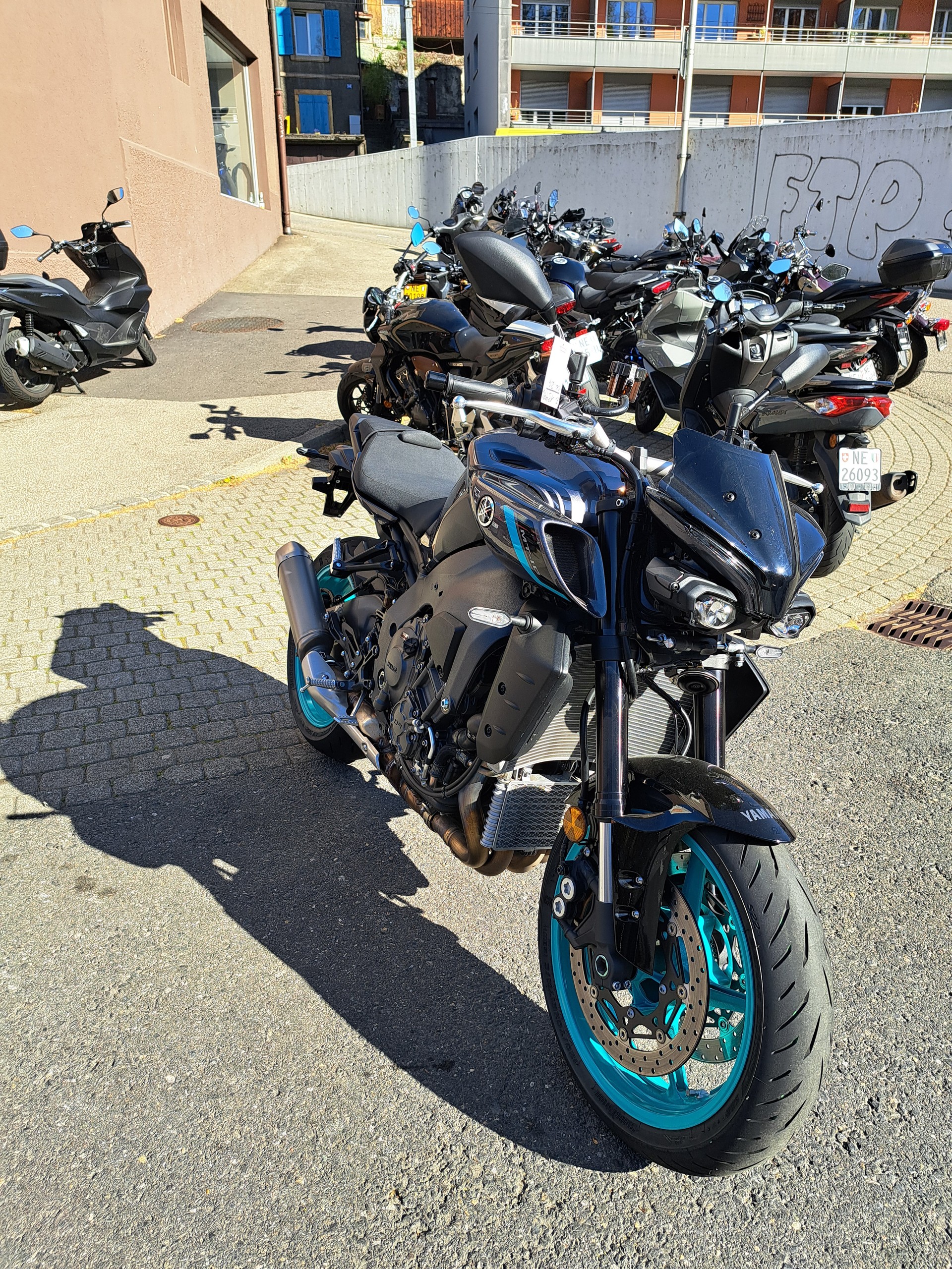 YAMAHA MT-10 ABS