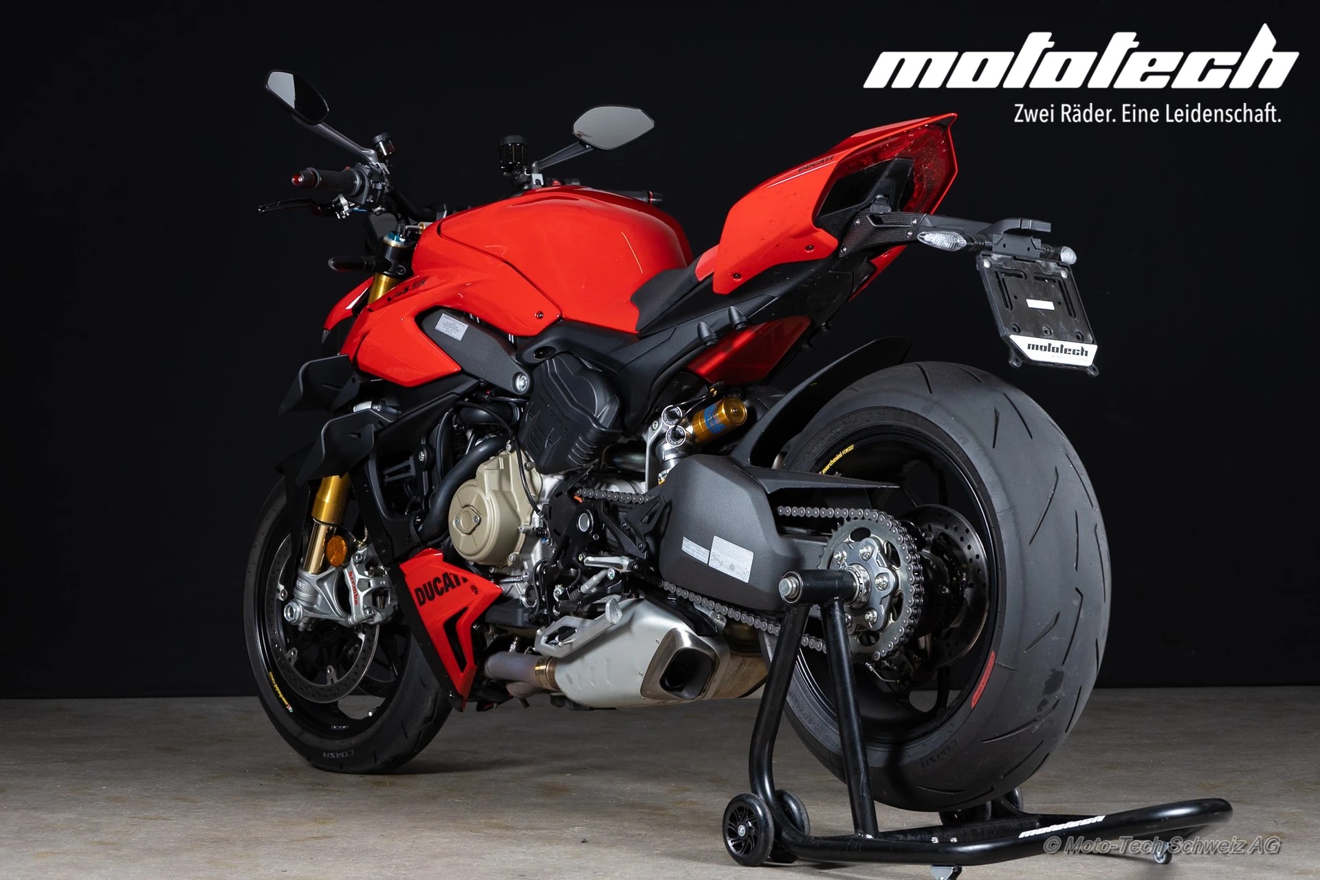 DUCATI Streetfighter V4 S *GET READY Ab 3.90% Leasing*-showroom-element-3