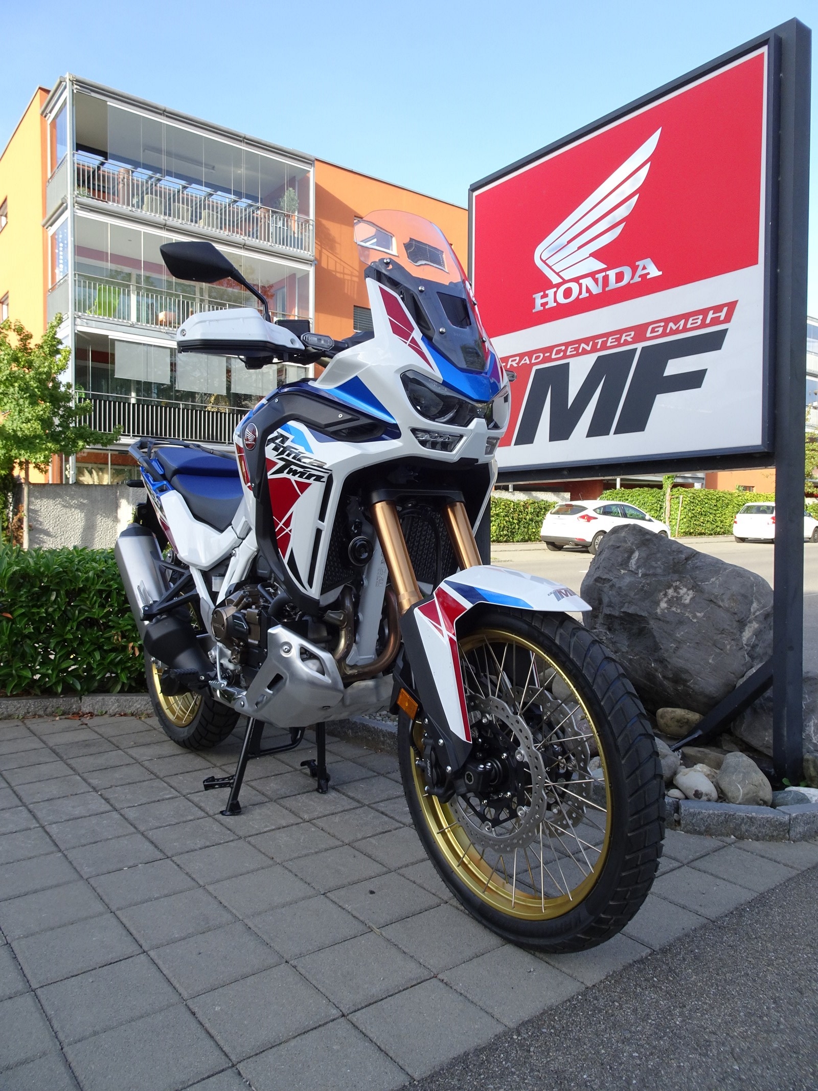 HONDA CRF 1100 DCT Africa Twin Adventure-showroom-element-1