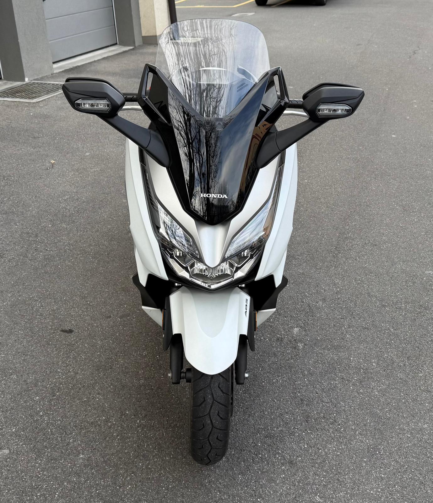 HONDA NSS 300 Forza ABS-image-6