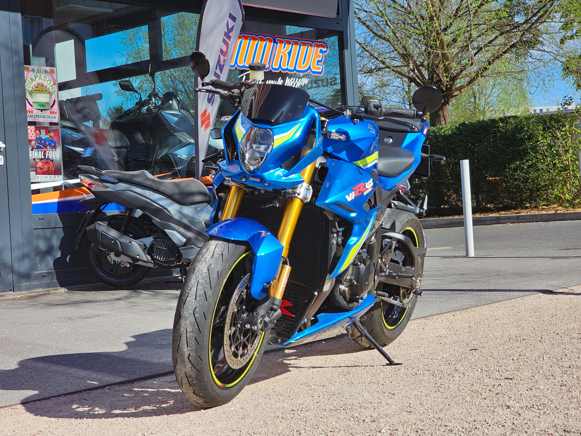 SUZUKI GSX-R 1000 Virus II