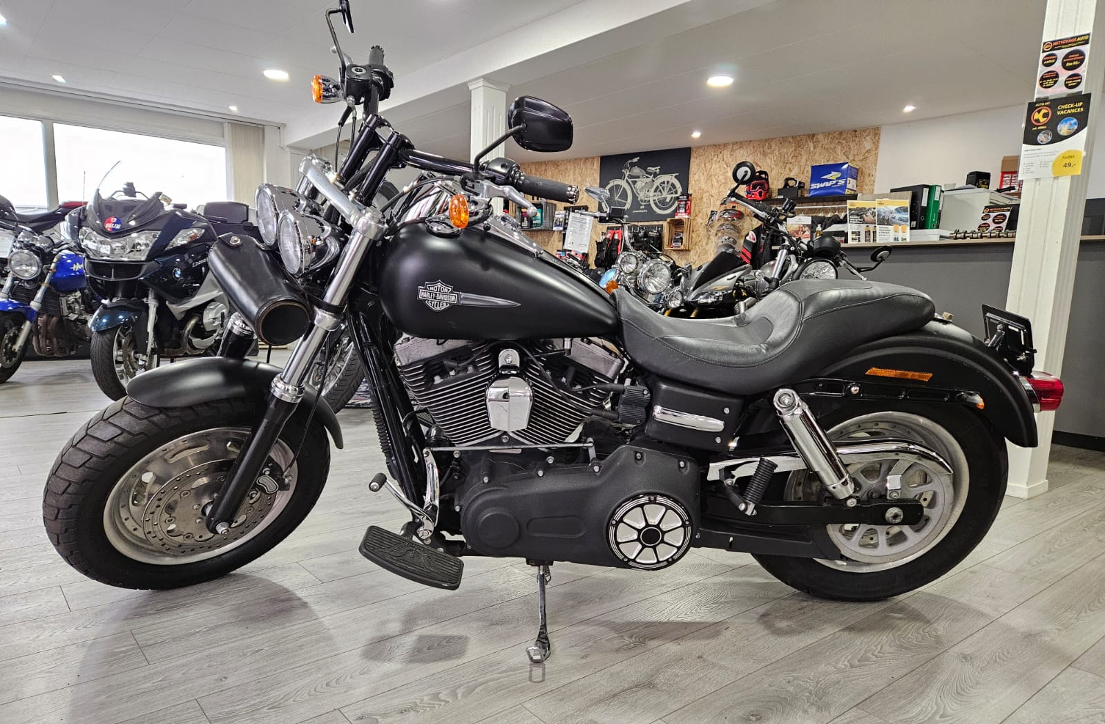HARLEY-DAVIDSON FXDF Dyna Fat Bob