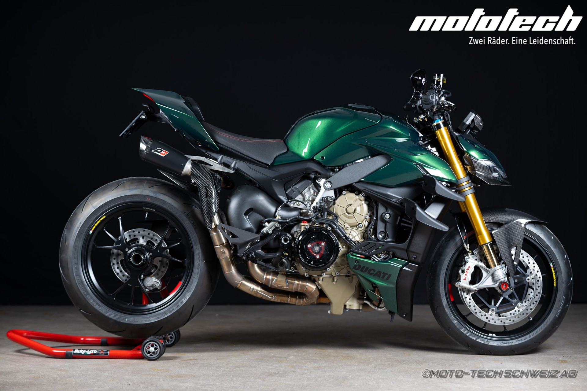 DUCATI Streetfighter V4 S *** GET READY Ab 3.90% Leasing ***-showroom-element-1