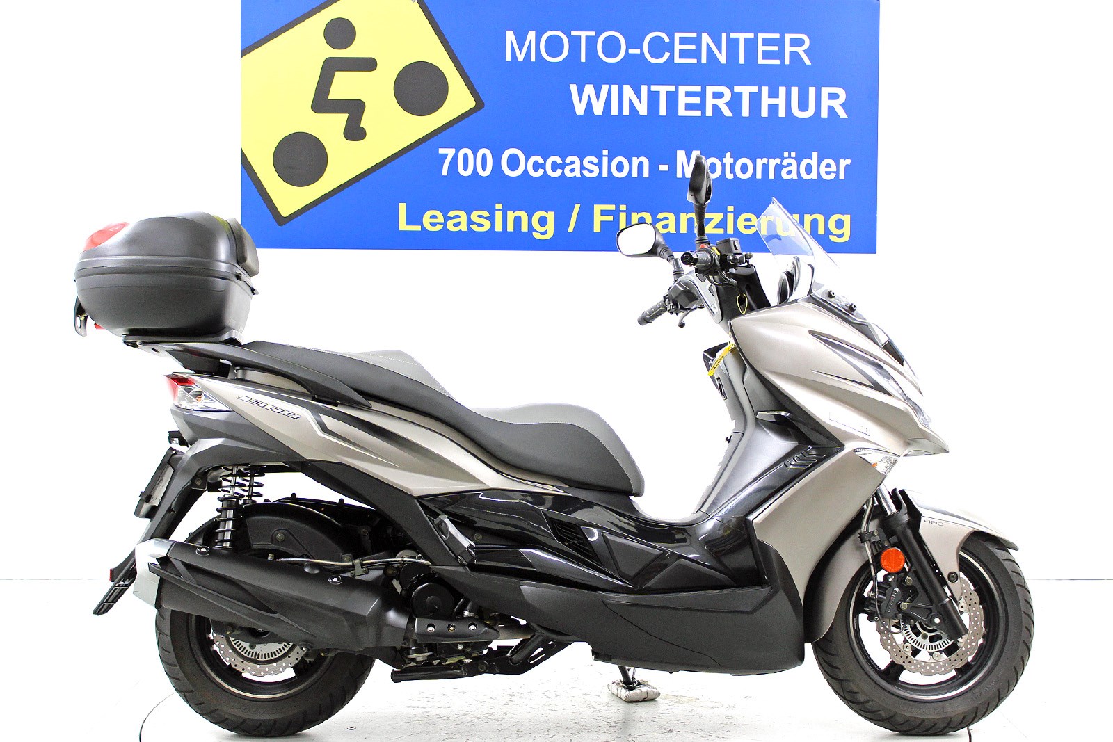 Motorcycles Scooter Kawasaki J300 Usato Kawasaki Ninja Scooter