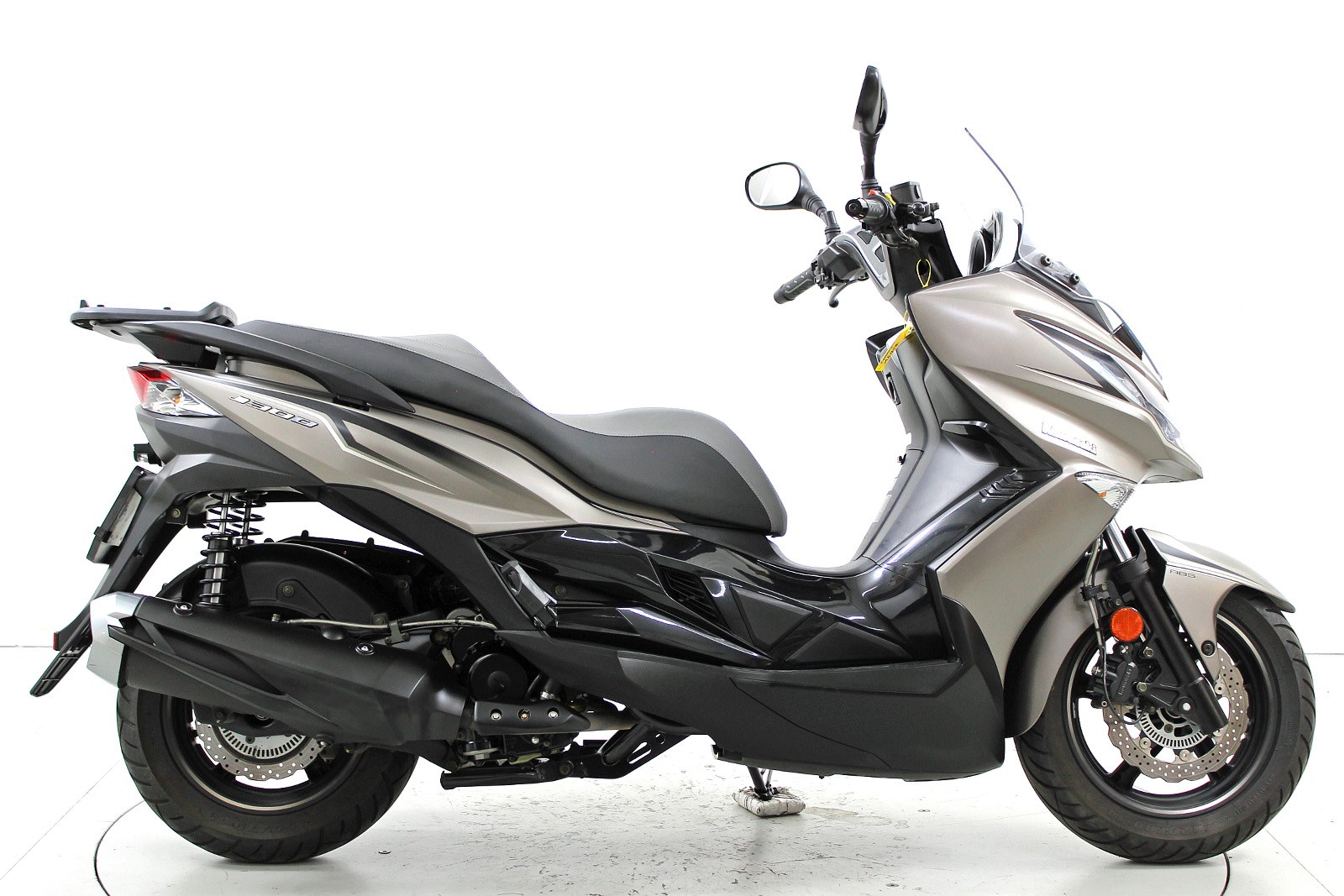 Scooter 300 Scooter Kawasaki J300 Recensioni Kawasaki J300