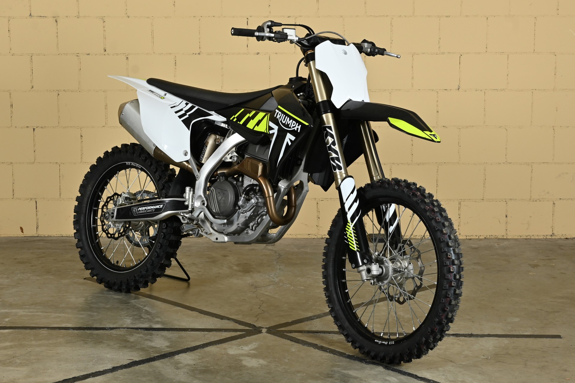 TRIUMPH TF 250 X-showroom-element-1