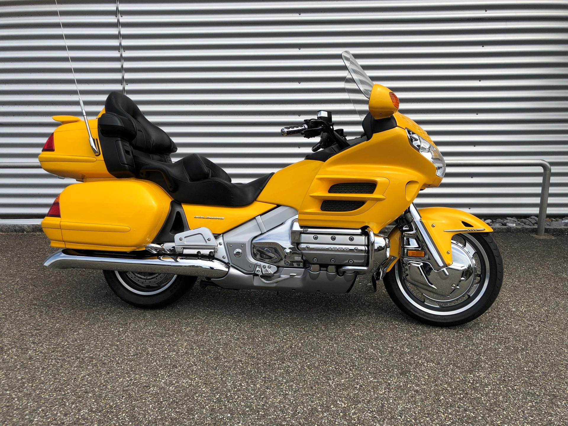 HONDA GL 1800 A Goldwing-image-0
