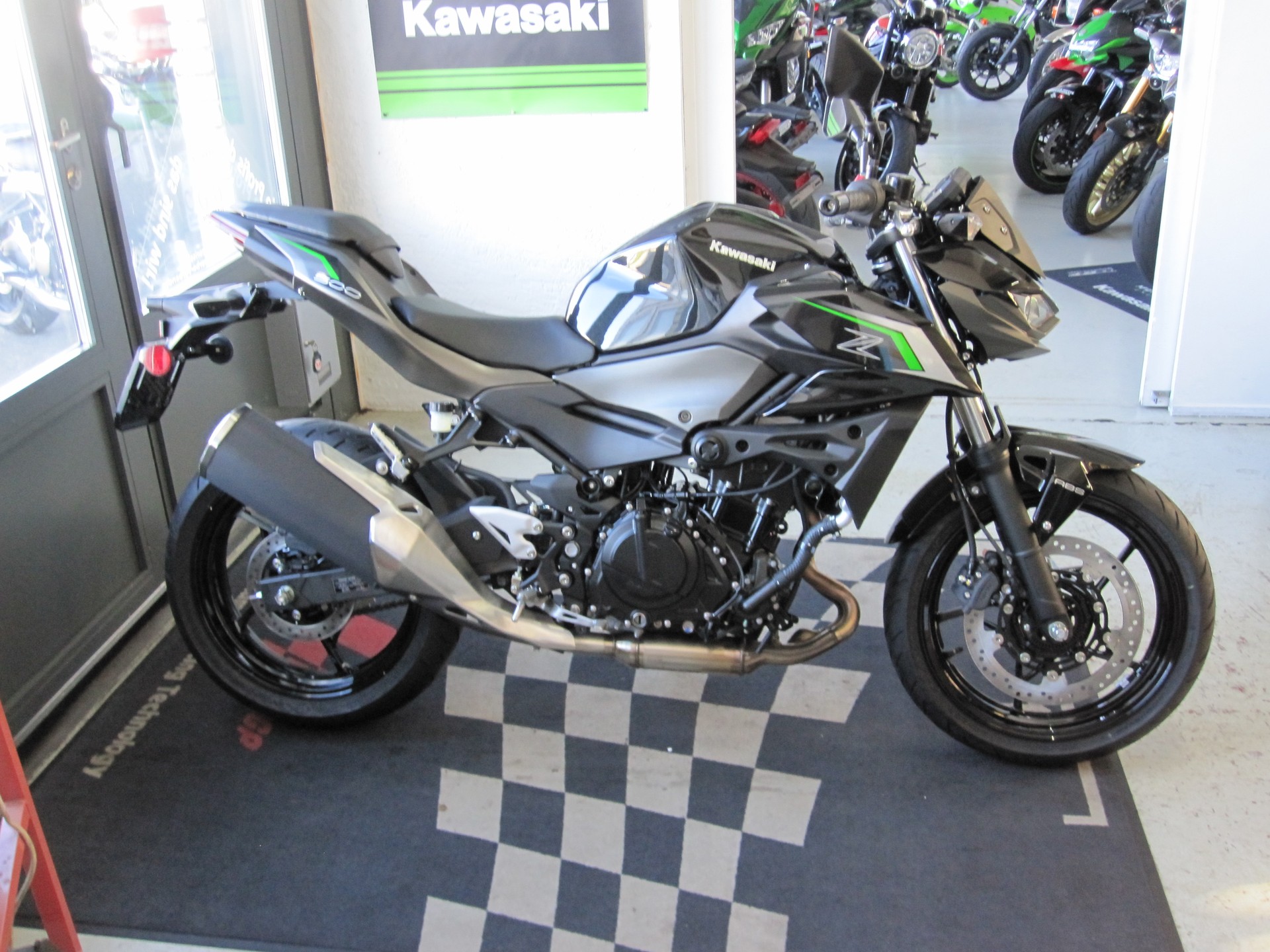 KAWASAKI Z 500