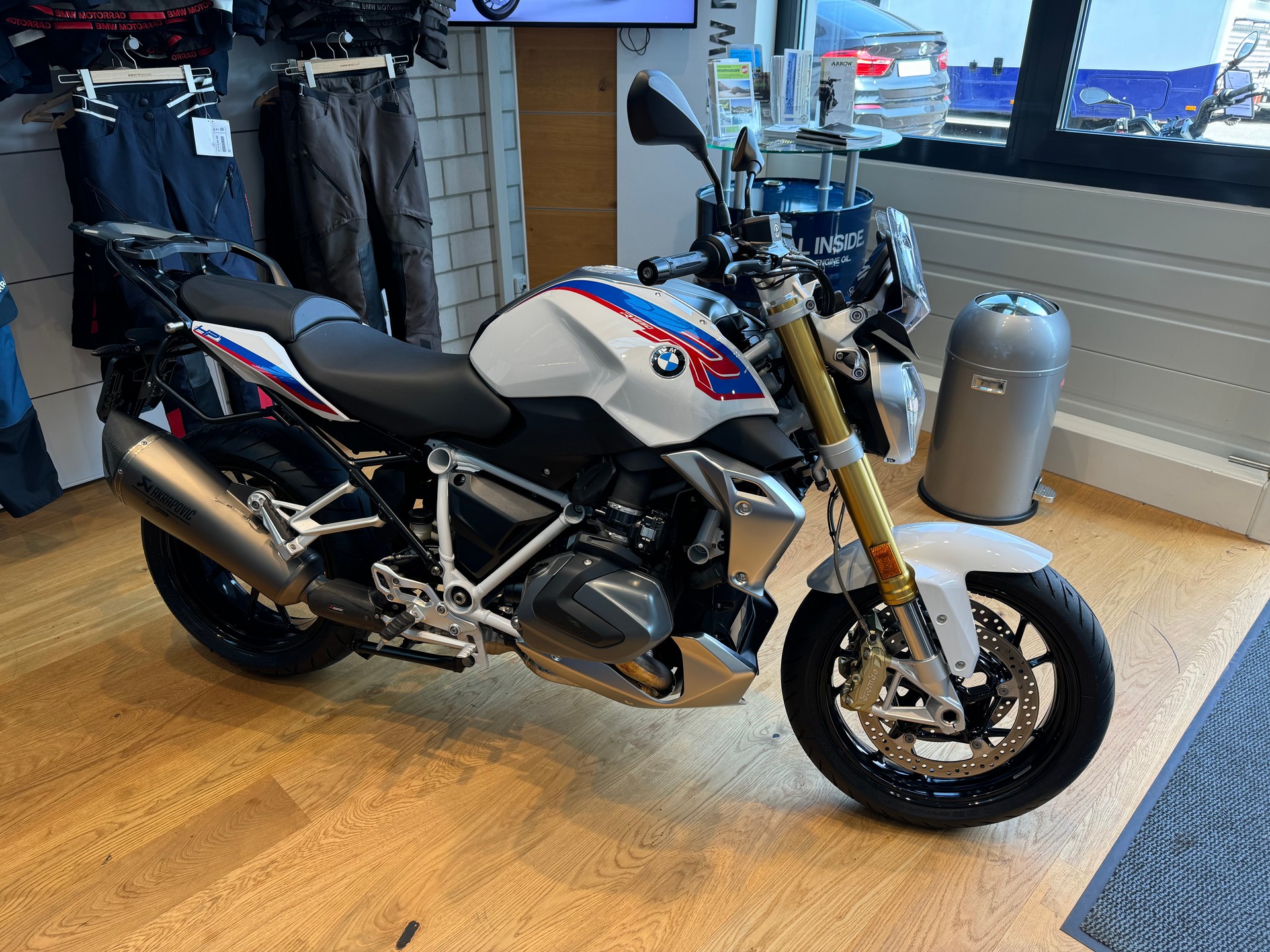 Bmw Motorrad Hp Adventure Warungasep Bmw R 1250 R Hp 2021 R 1250