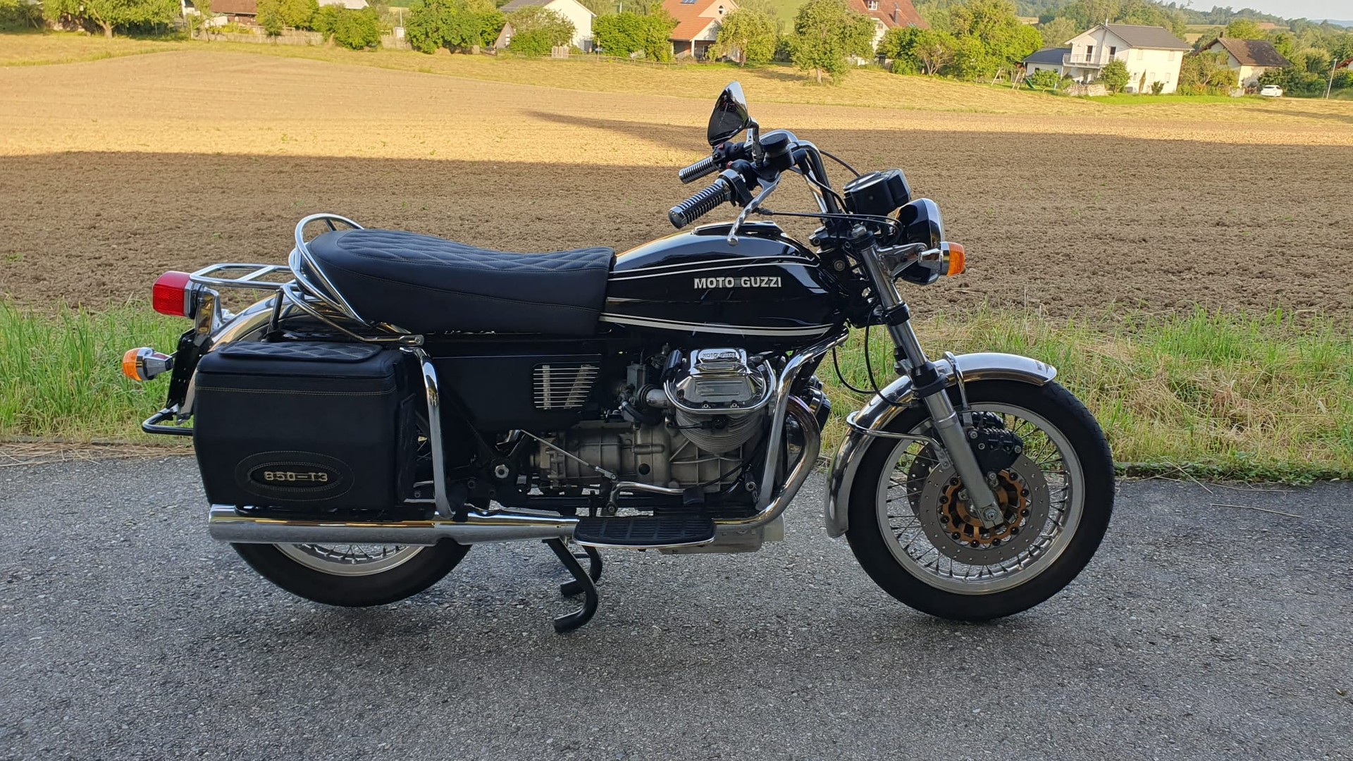 MOTO GUZZI 850 T3