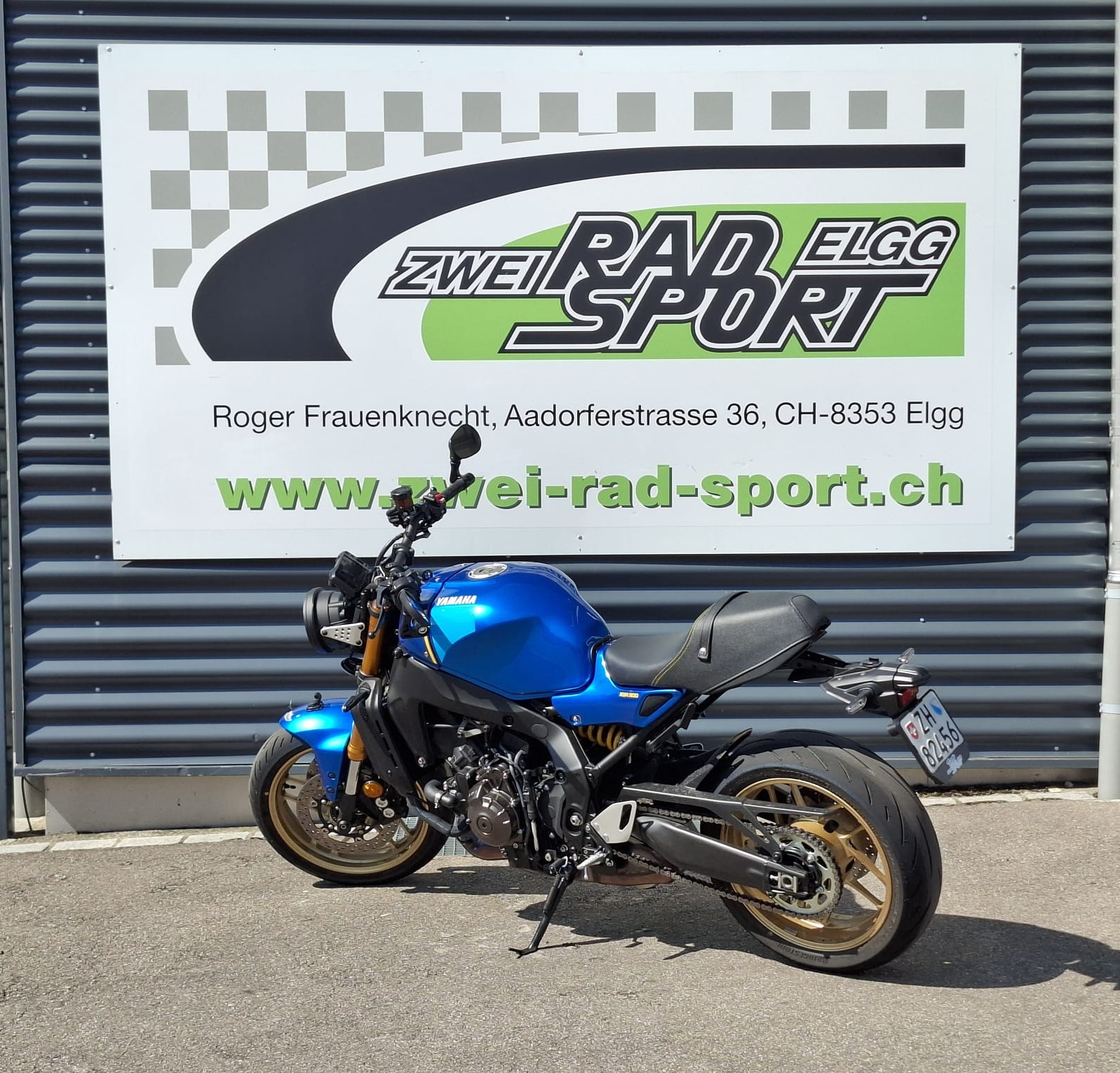 YAMAHA XSR 900-image-3