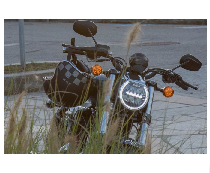 SWM STORMBREAKER 1200-showroom-element-3