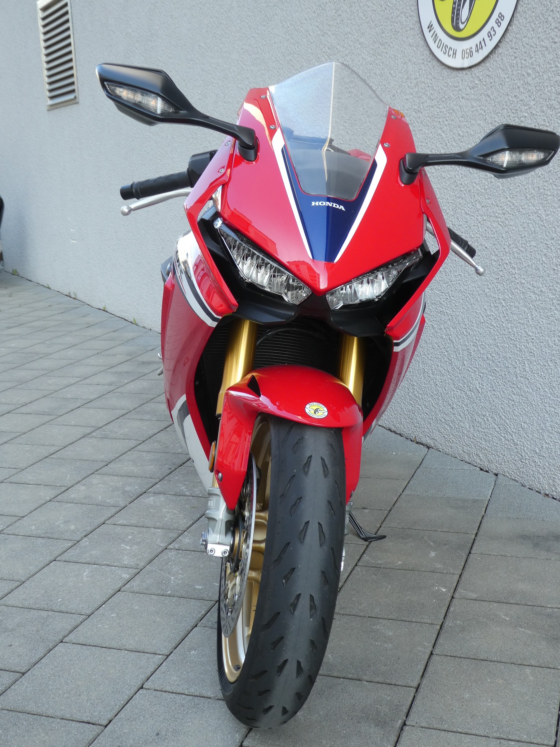 HONDA CBR 1000 SP ABS-showroom-element-2