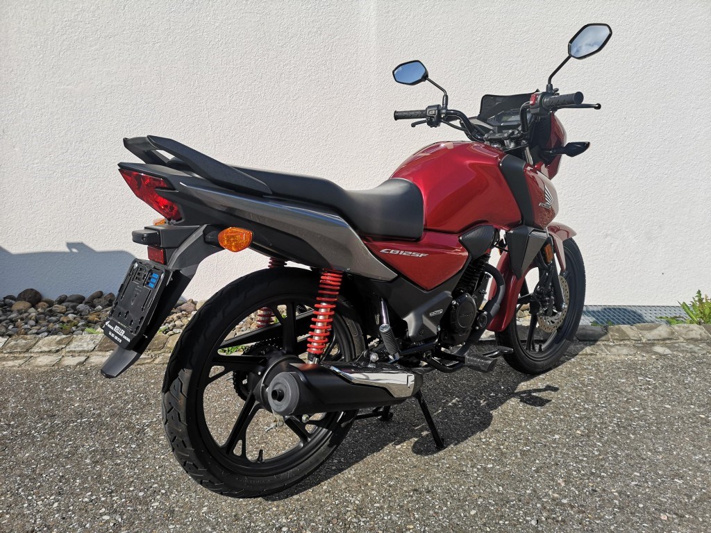 HONDA CBF 125 M-showroom-element-3