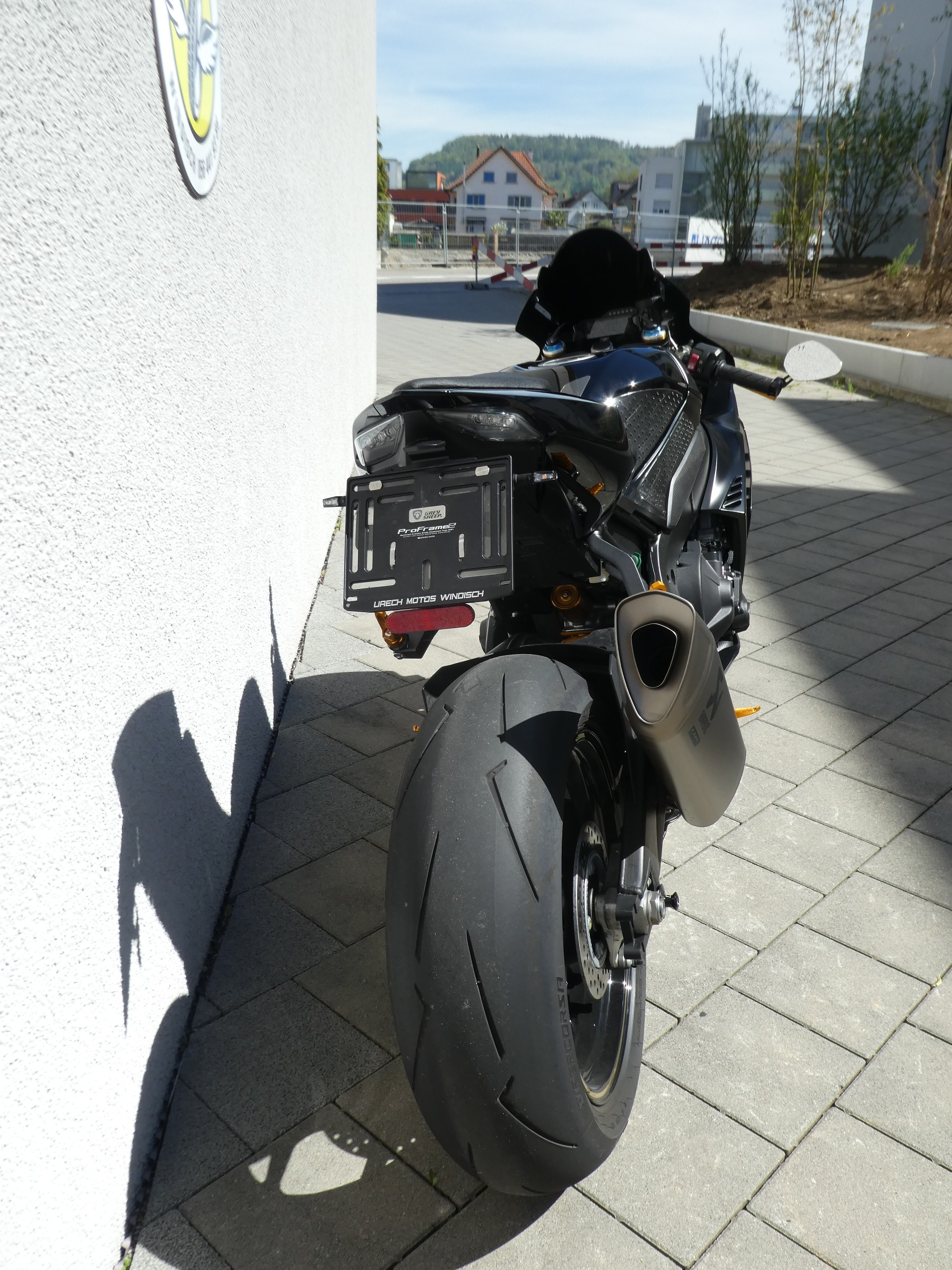 HONDA CBR 1000 RR-R SP-showroom-element-3