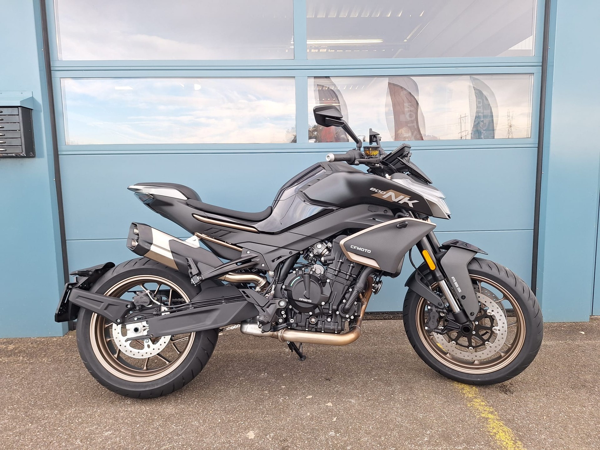 CF MOTO 800 NK Advanced