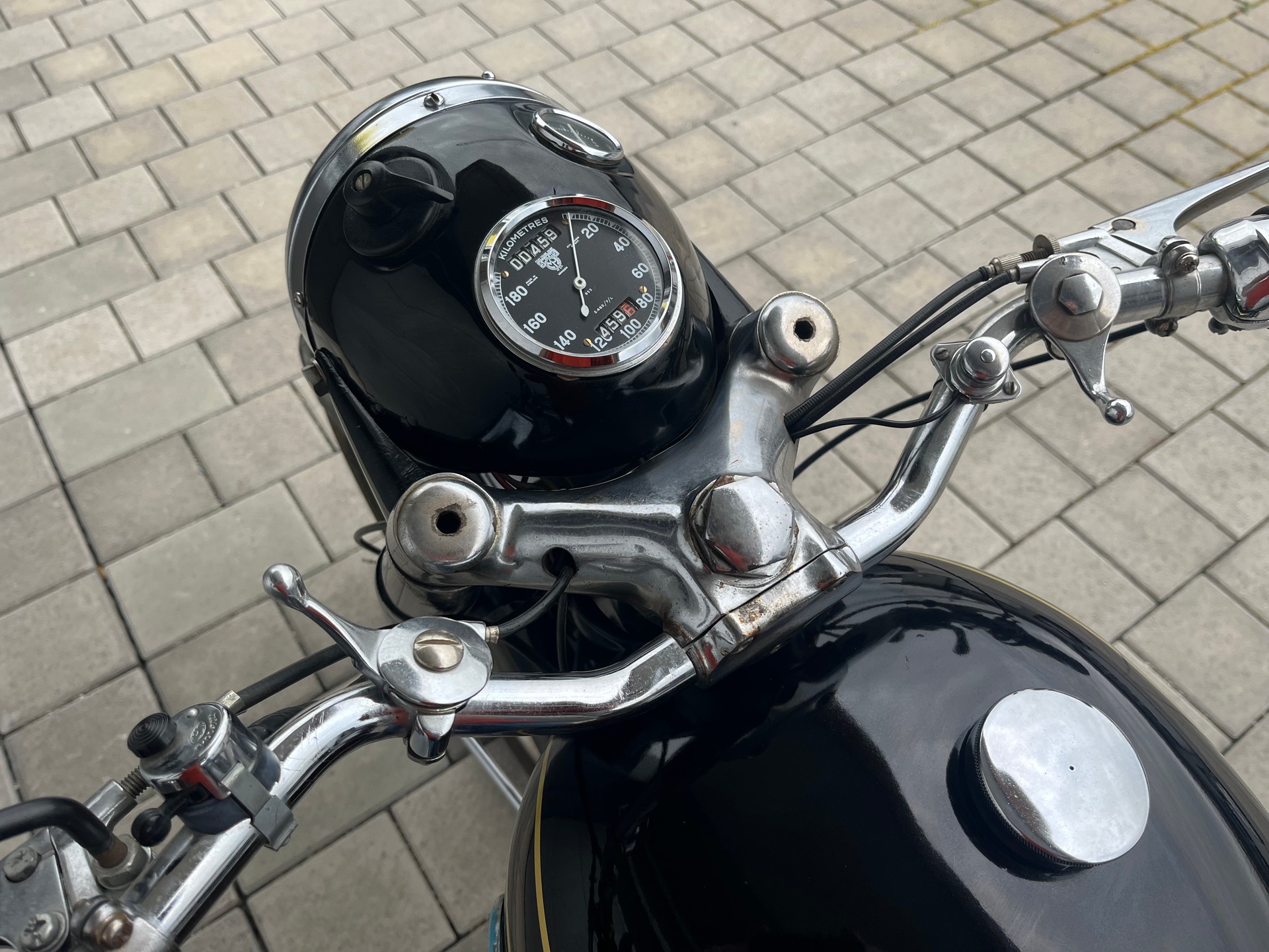 AJS AJS 20 Twin-image-8