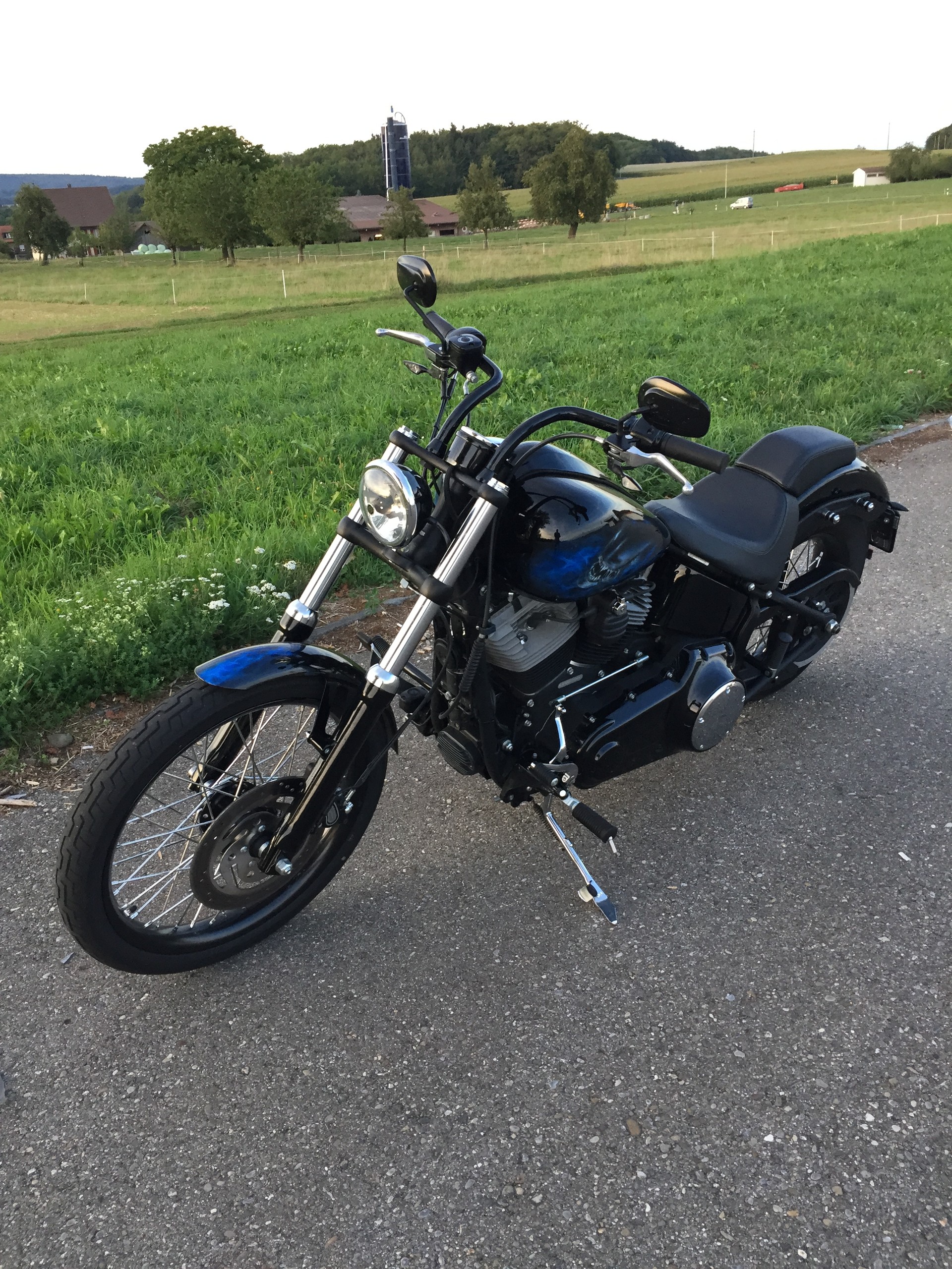 HARLEY-DAVIDSON FXS Blackline ABS-image-4